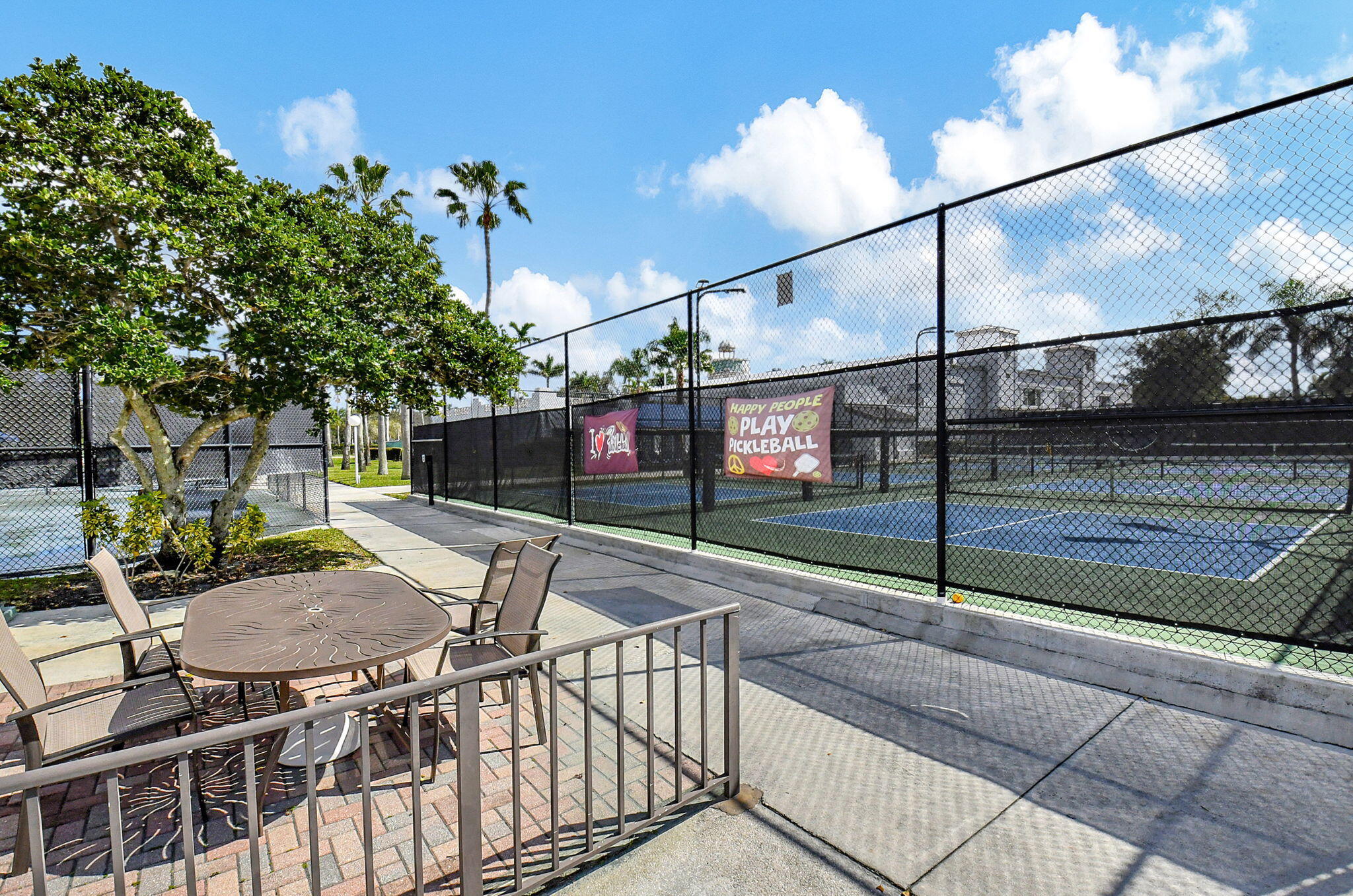 9914 Harbour Lake Circle