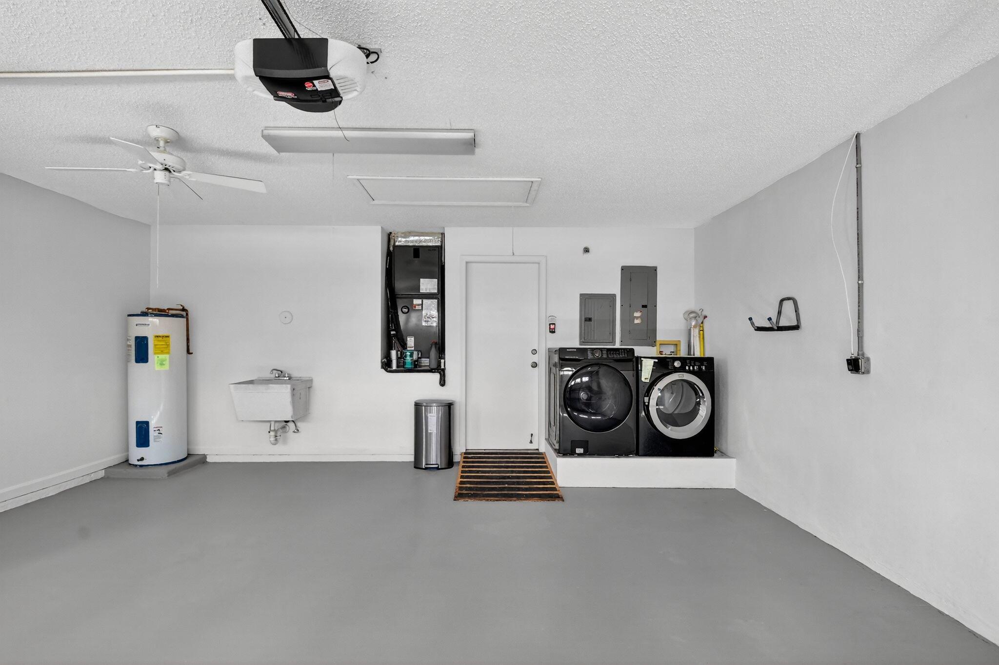 9914 Harbour Lake Circle