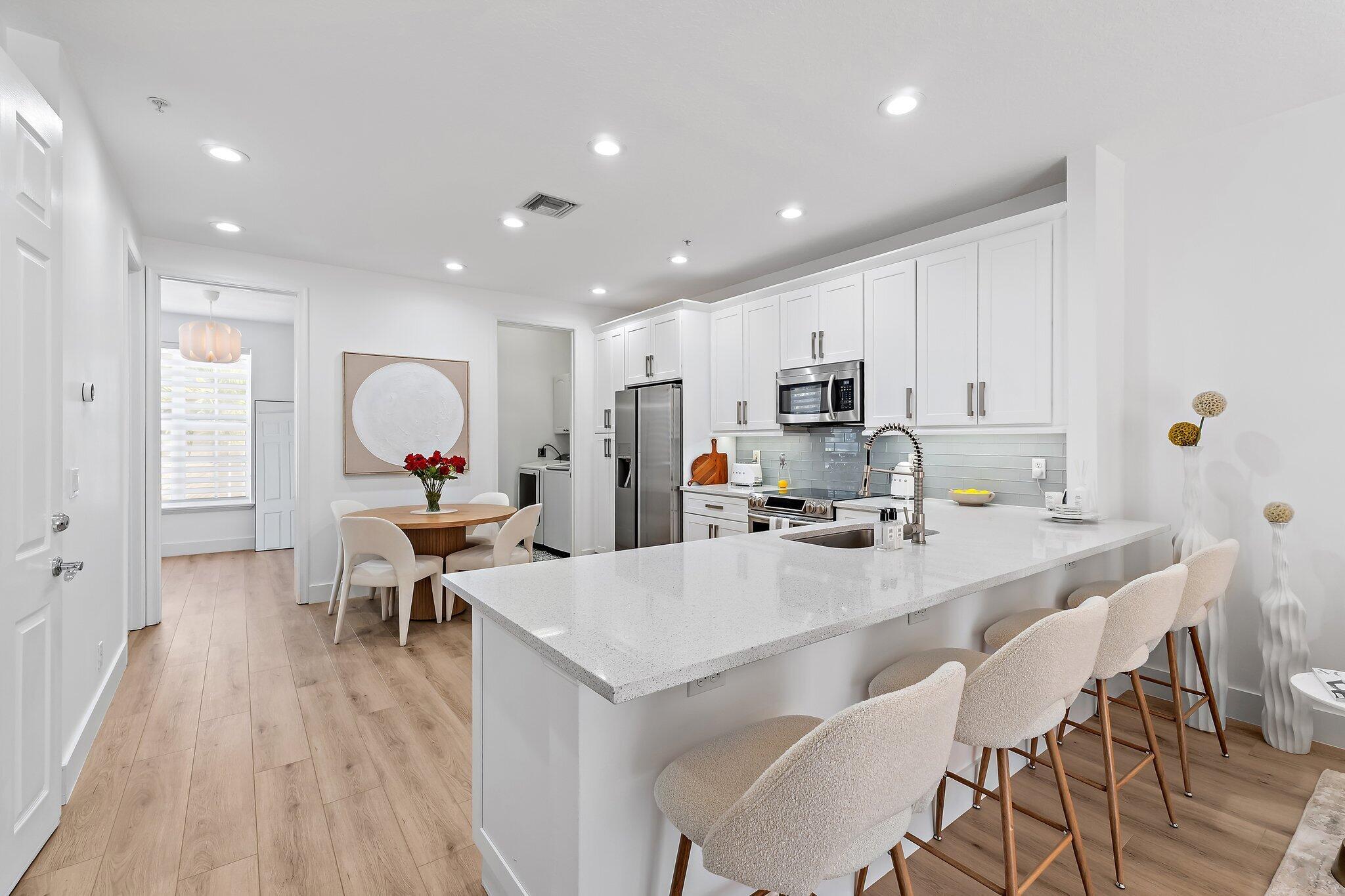 113 W Indian Crossing Circle