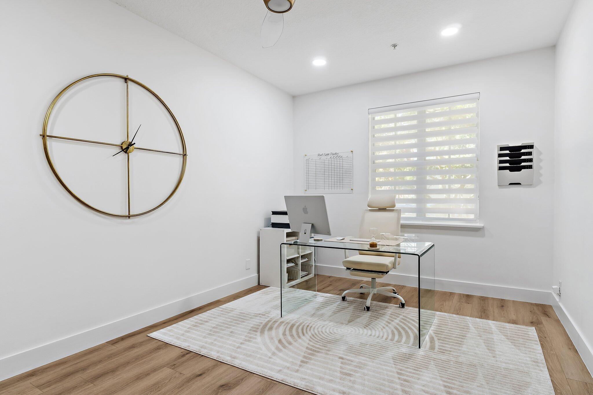 113 W Indian Crossing Circle