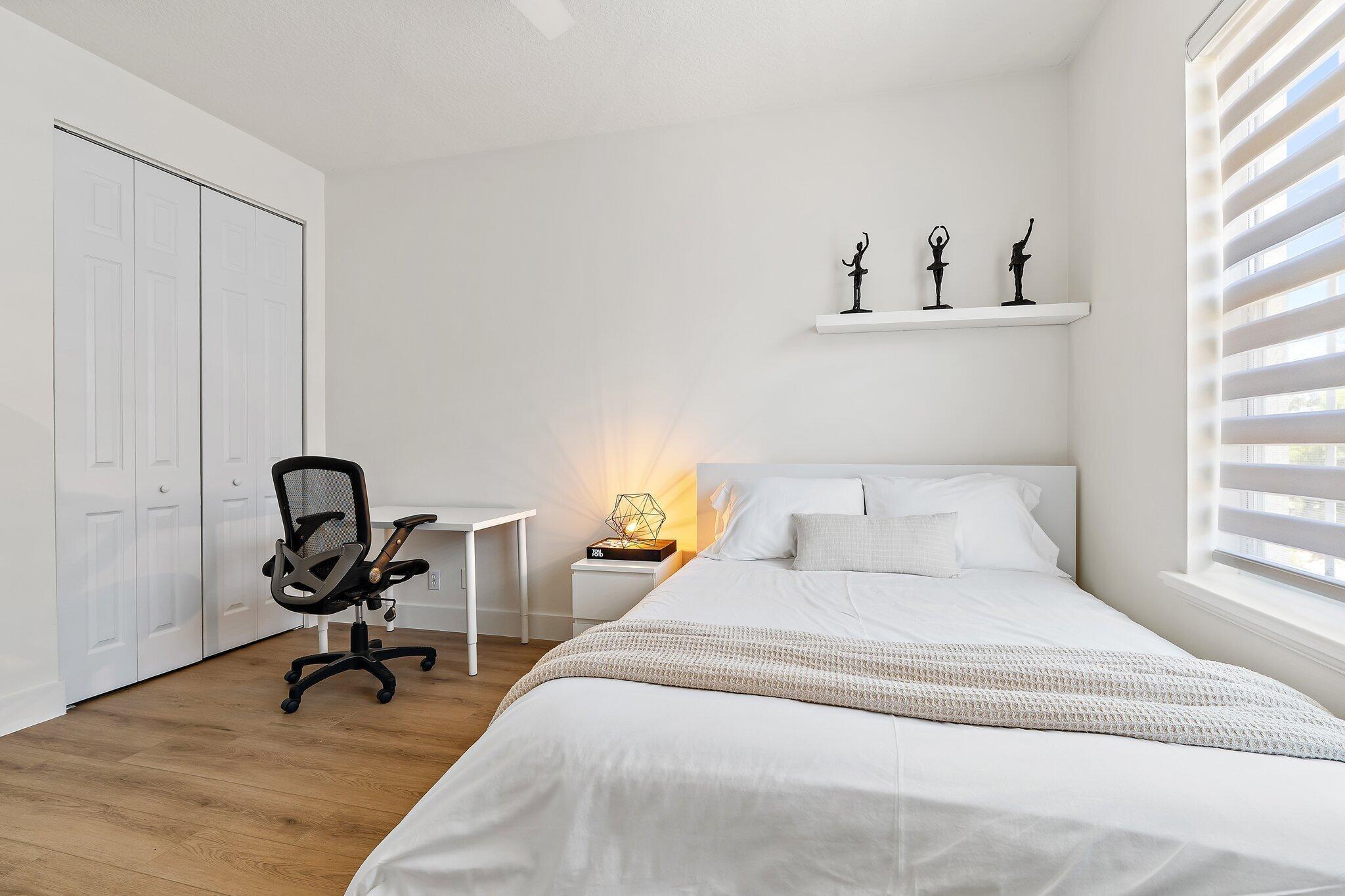 113 W Indian Crossing Circle