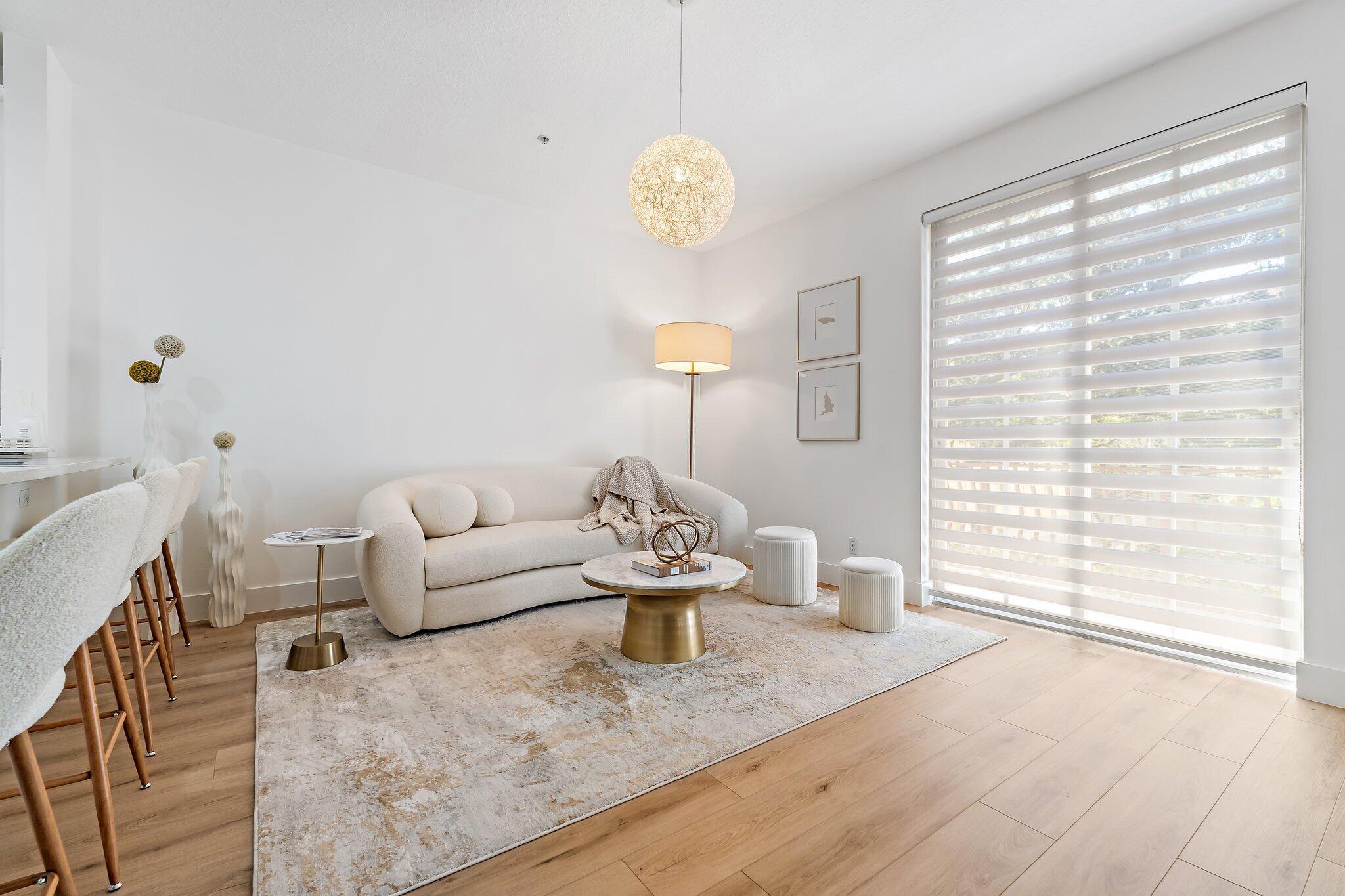 113 W Indian Crossing Circle