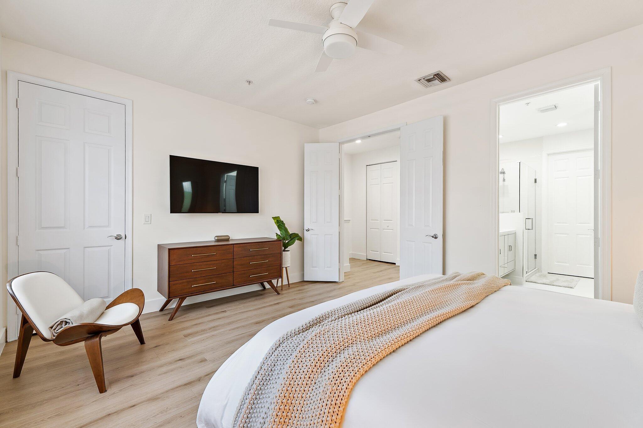 113 W Indian Crossing Circle