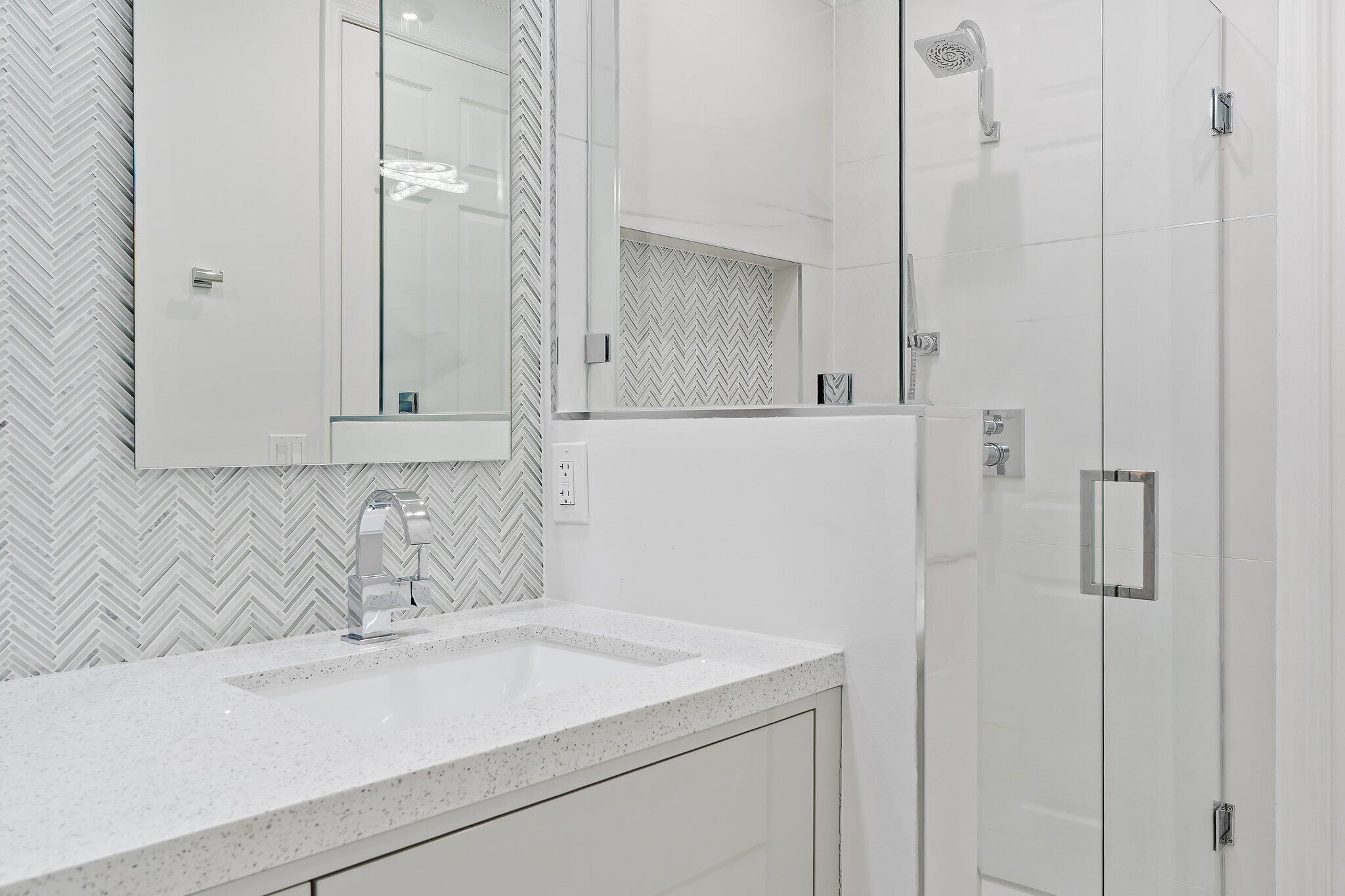 113 W Indian Crossing Circle