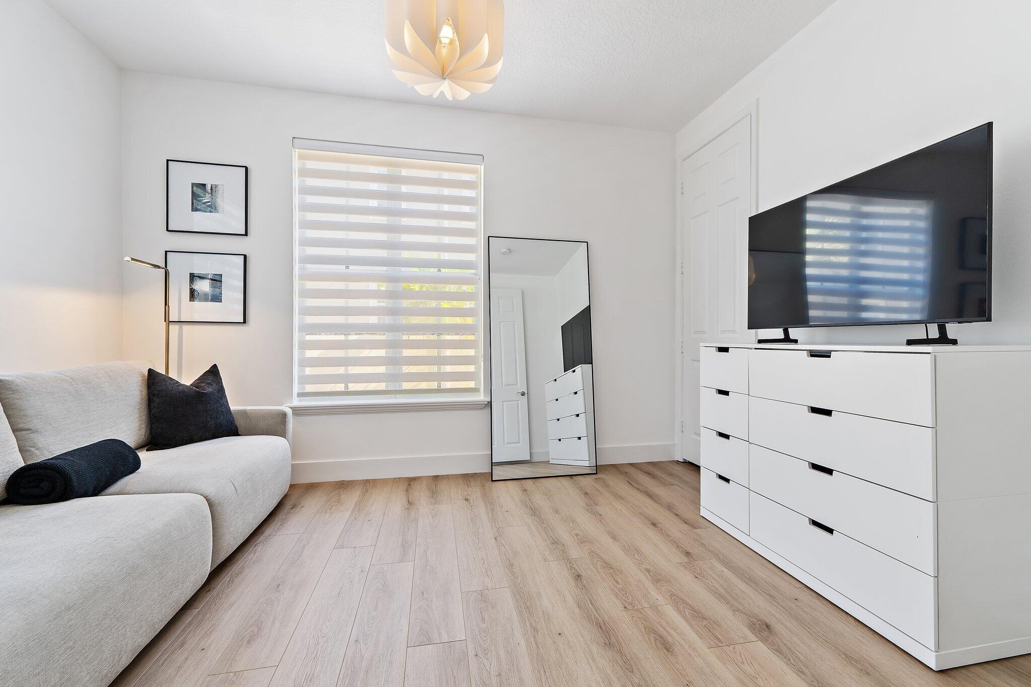 113 W Indian Crossing Circle