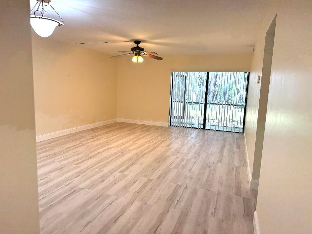 170 NW 70th Street E 1030, Boca Raton Unit: 1030