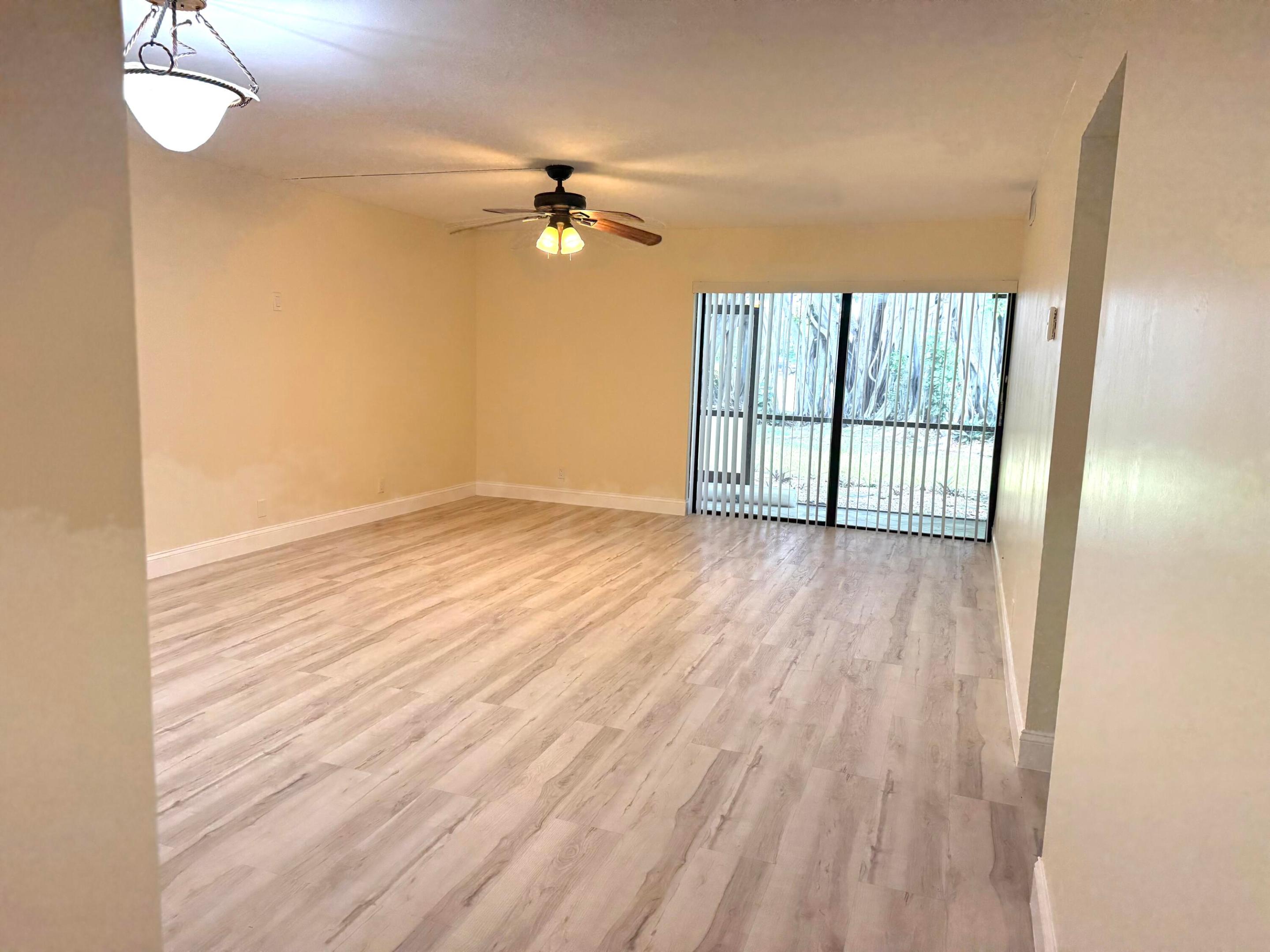 170 NW 70th Street E 1030, Boca Raton Unit: 1030