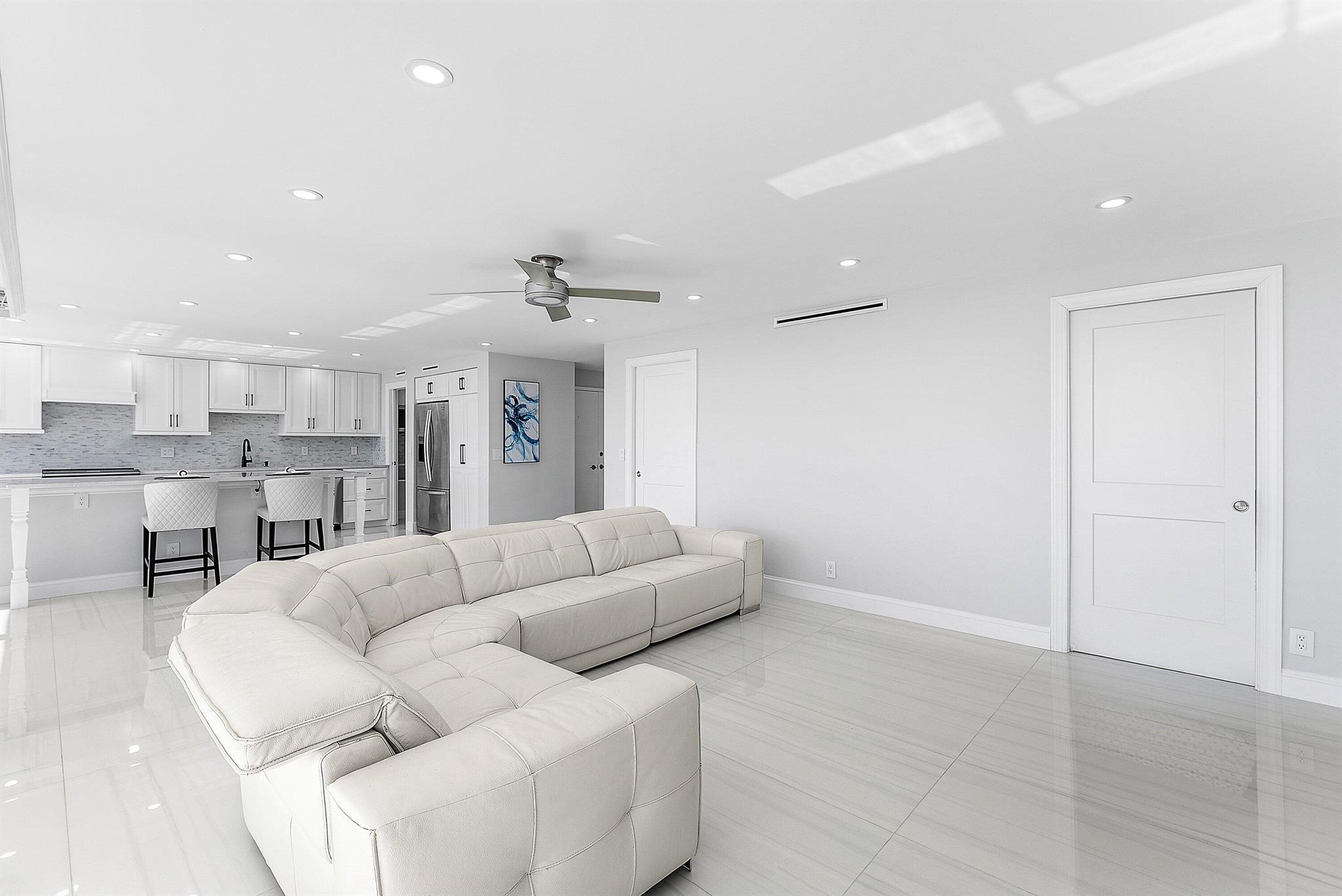 2800 S Ocean Boulevard 4-E