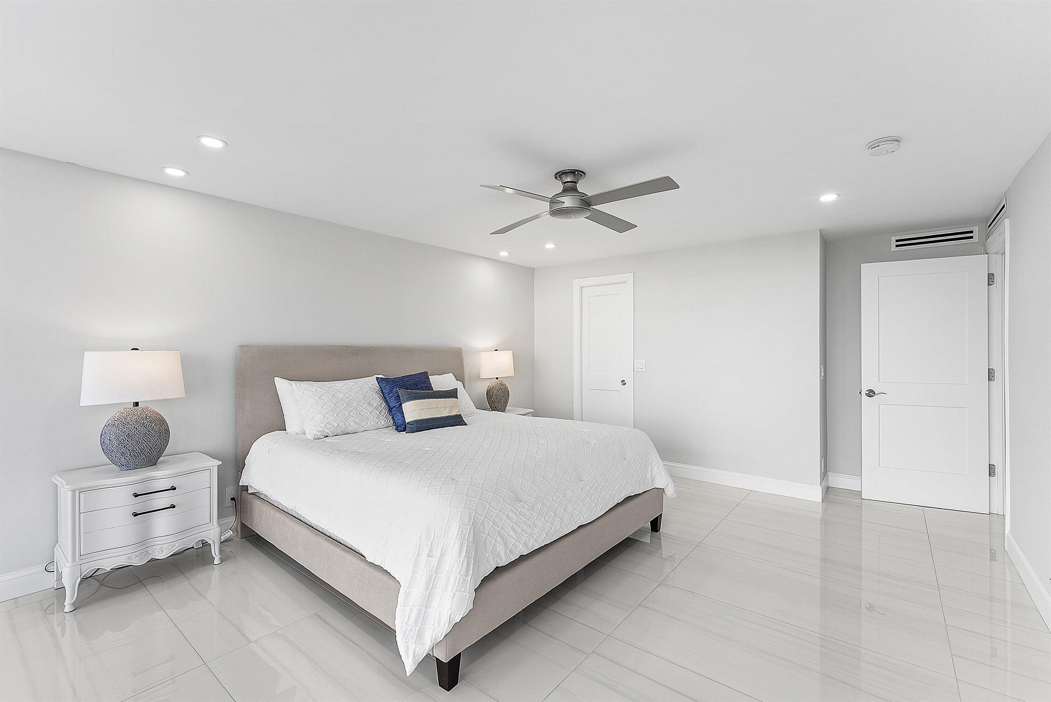 2800 S Ocean Boulevard 4-E