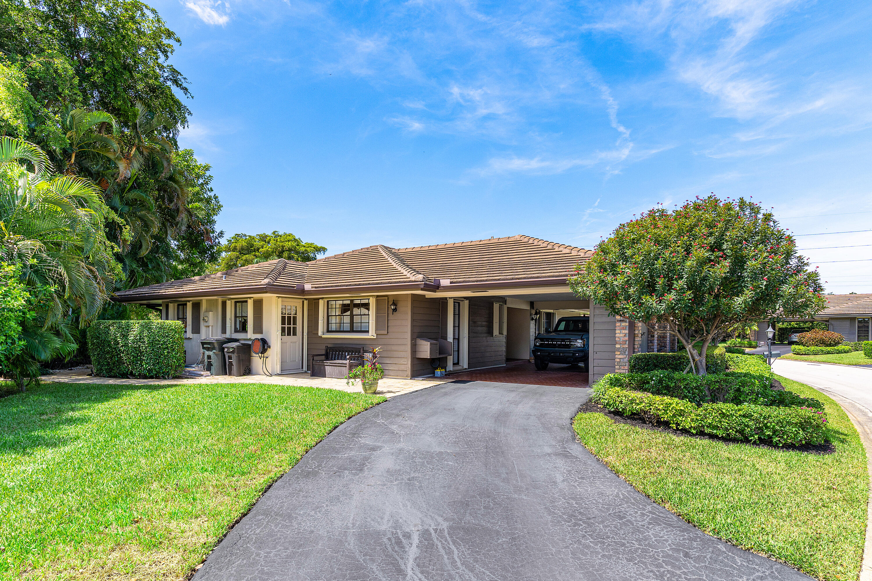 629 Cypress Key Circle