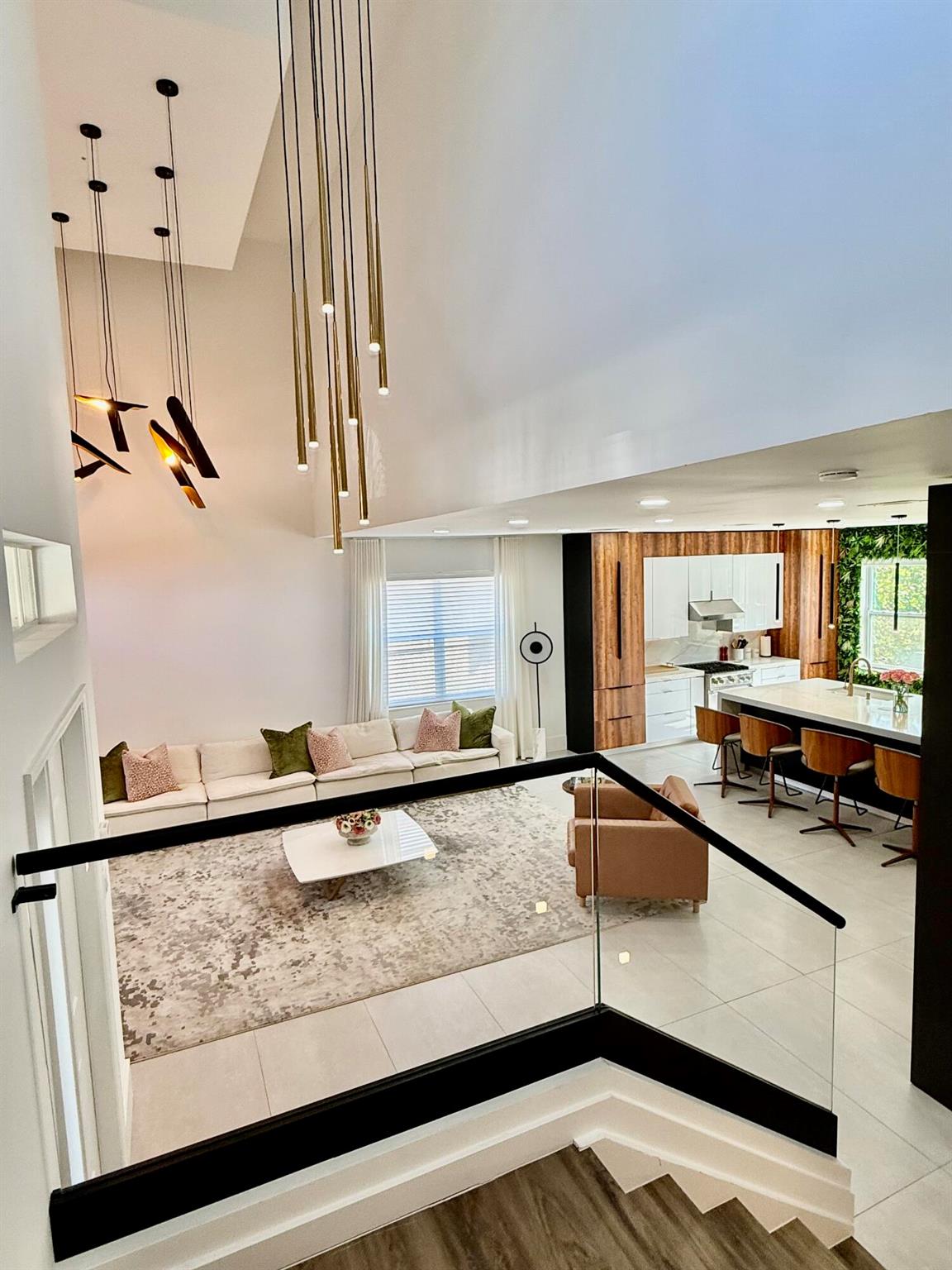 1534 Newhaven Point Lane