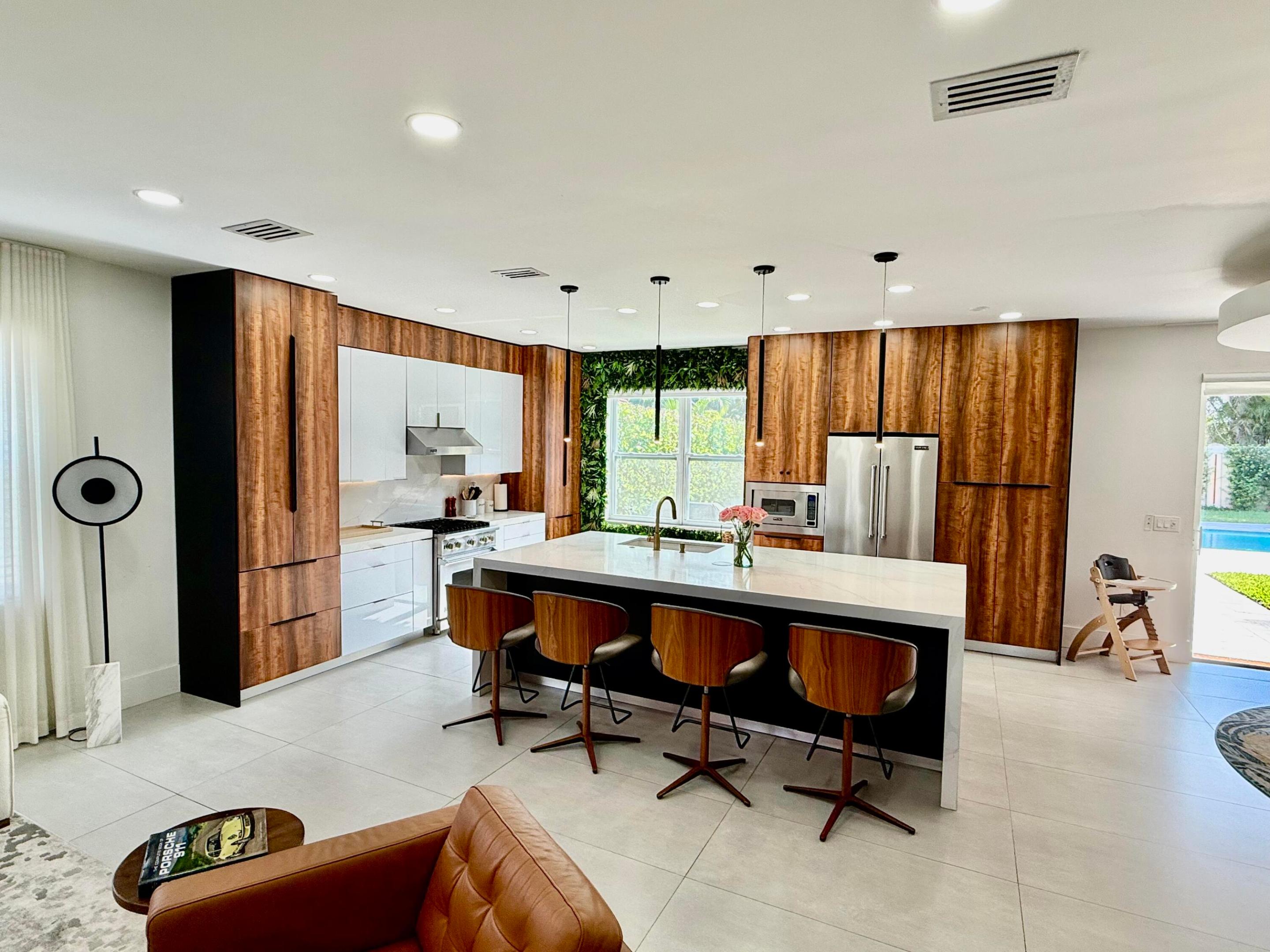 1534 Newhaven Point Lane