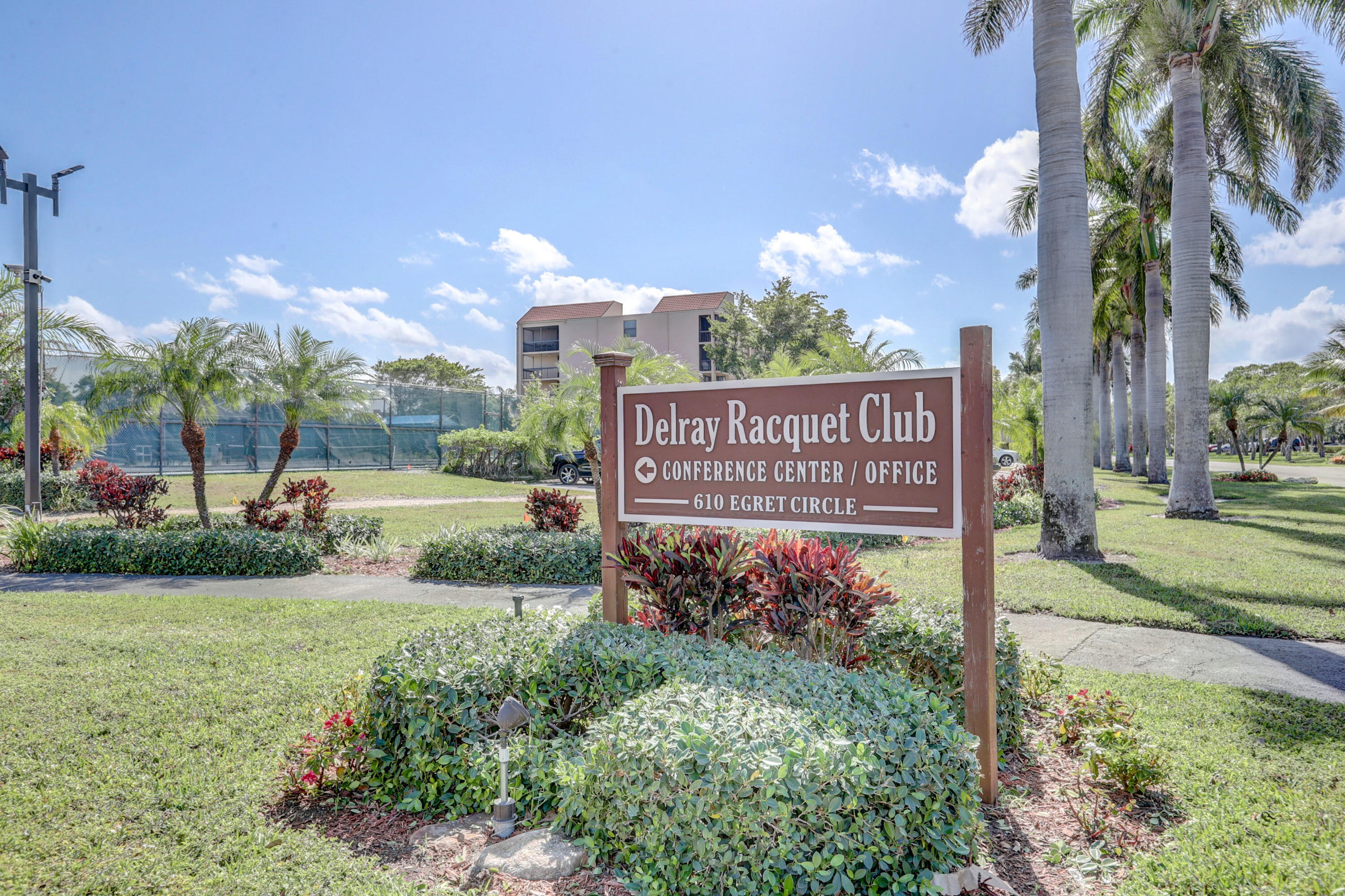 450 Egret Circle 9201