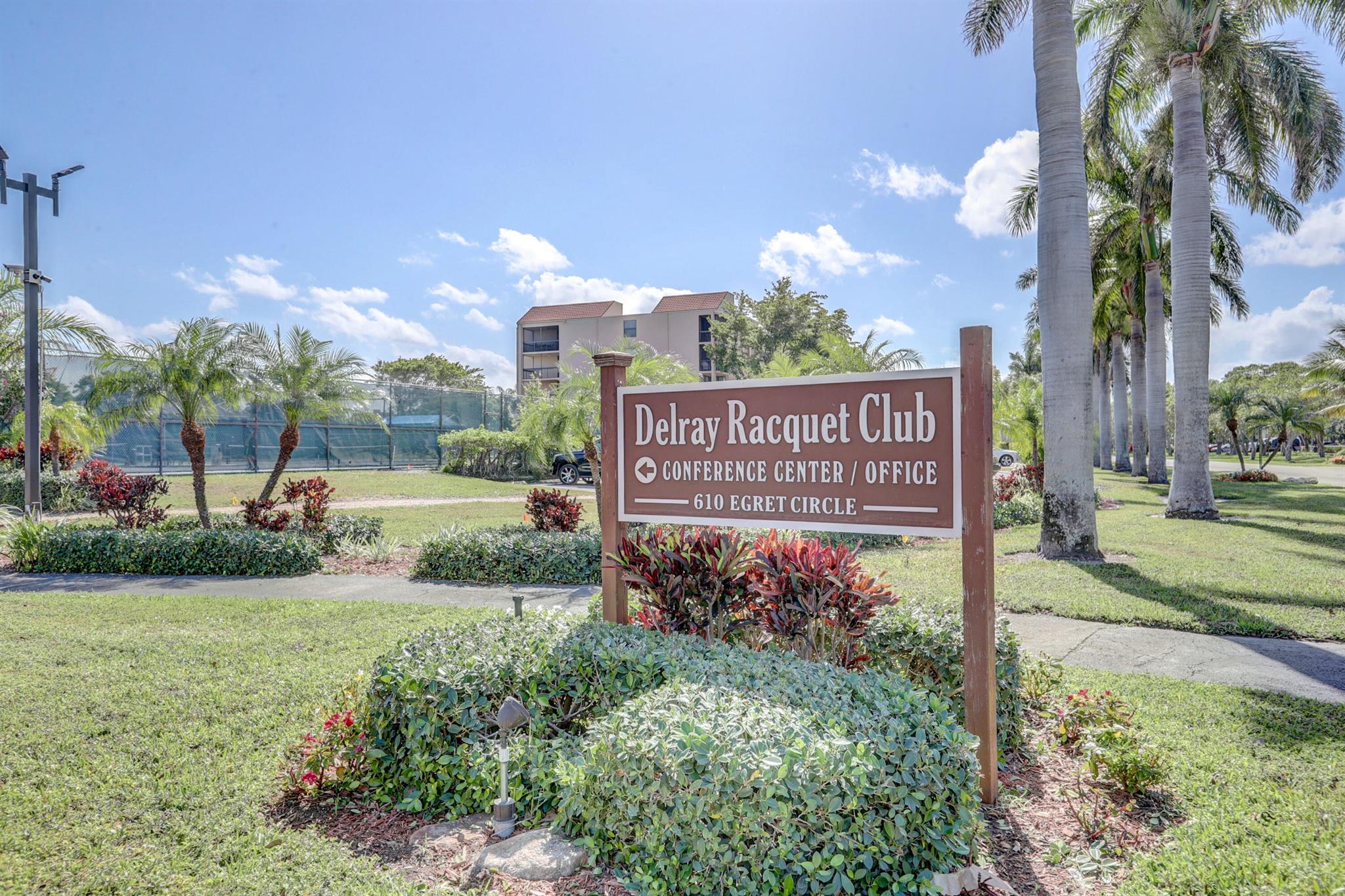 450 Egret Circle 9201