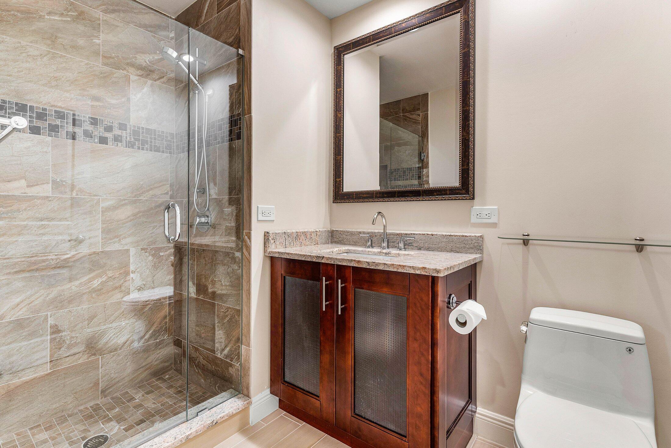 7 Eastgate Drive D