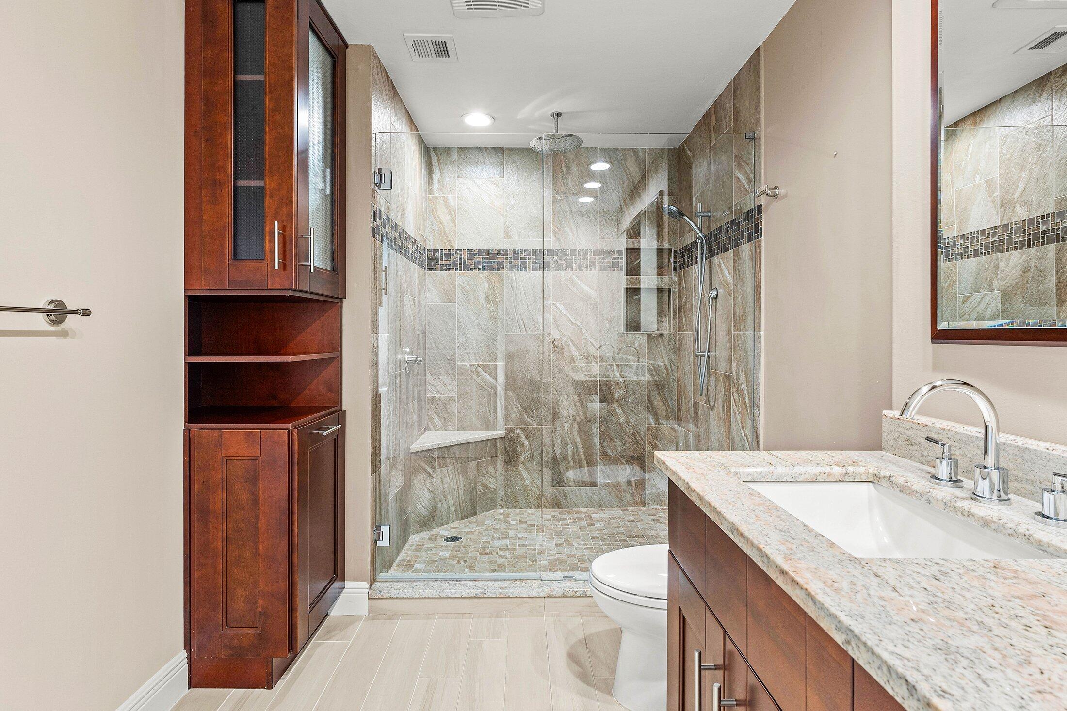 7 Eastgate Drive D