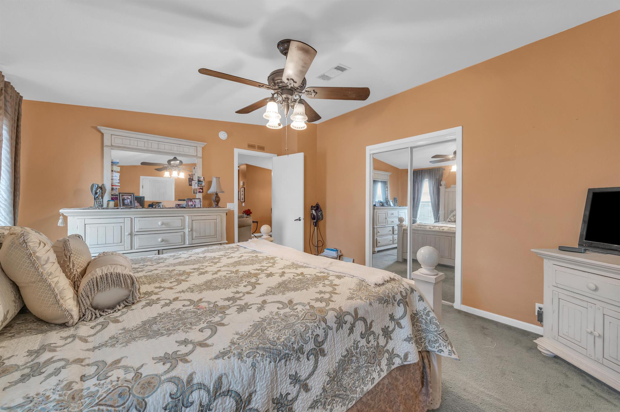 2904 Nine Iron Drive