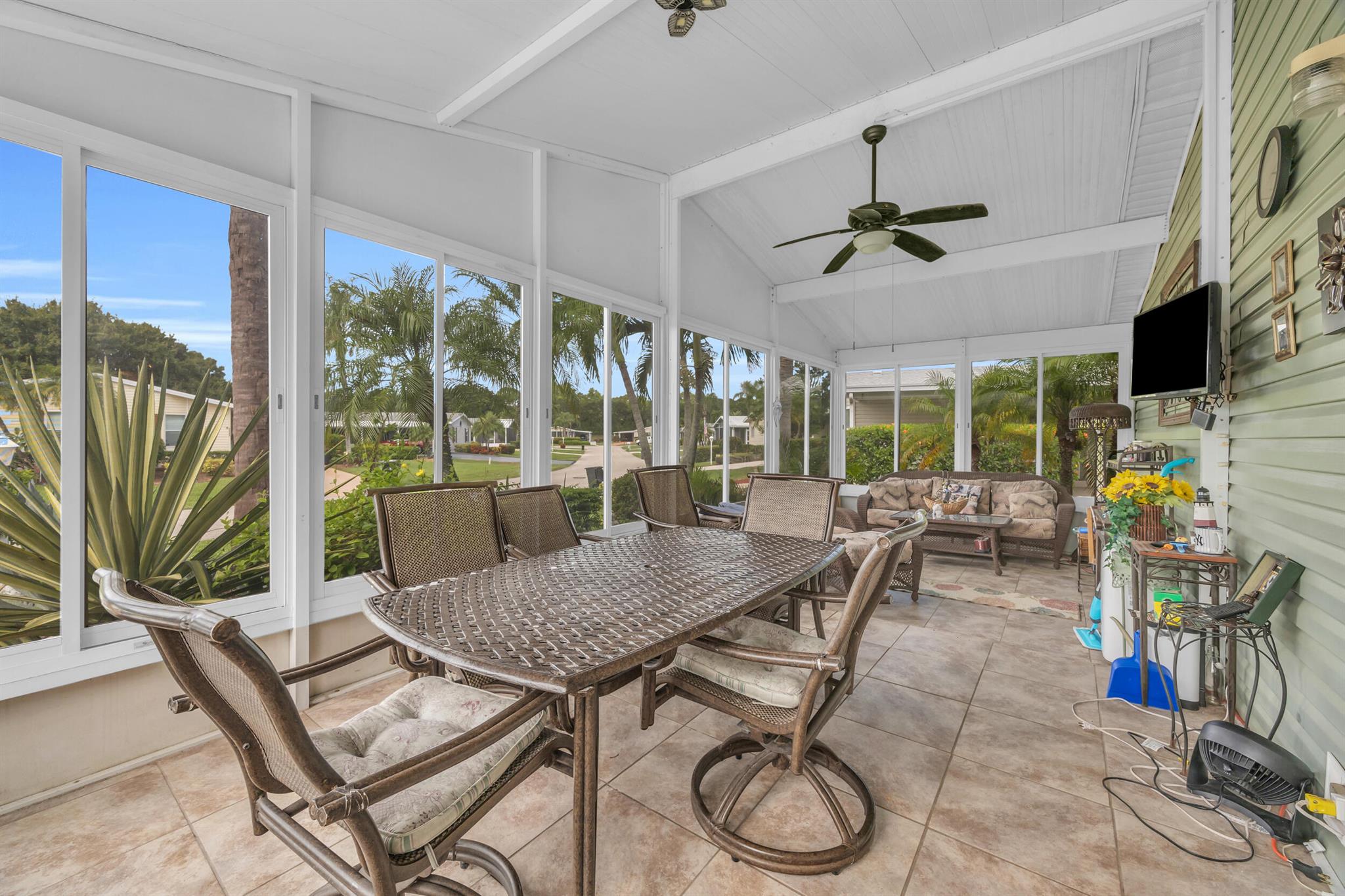 2904 Nine Iron Drive