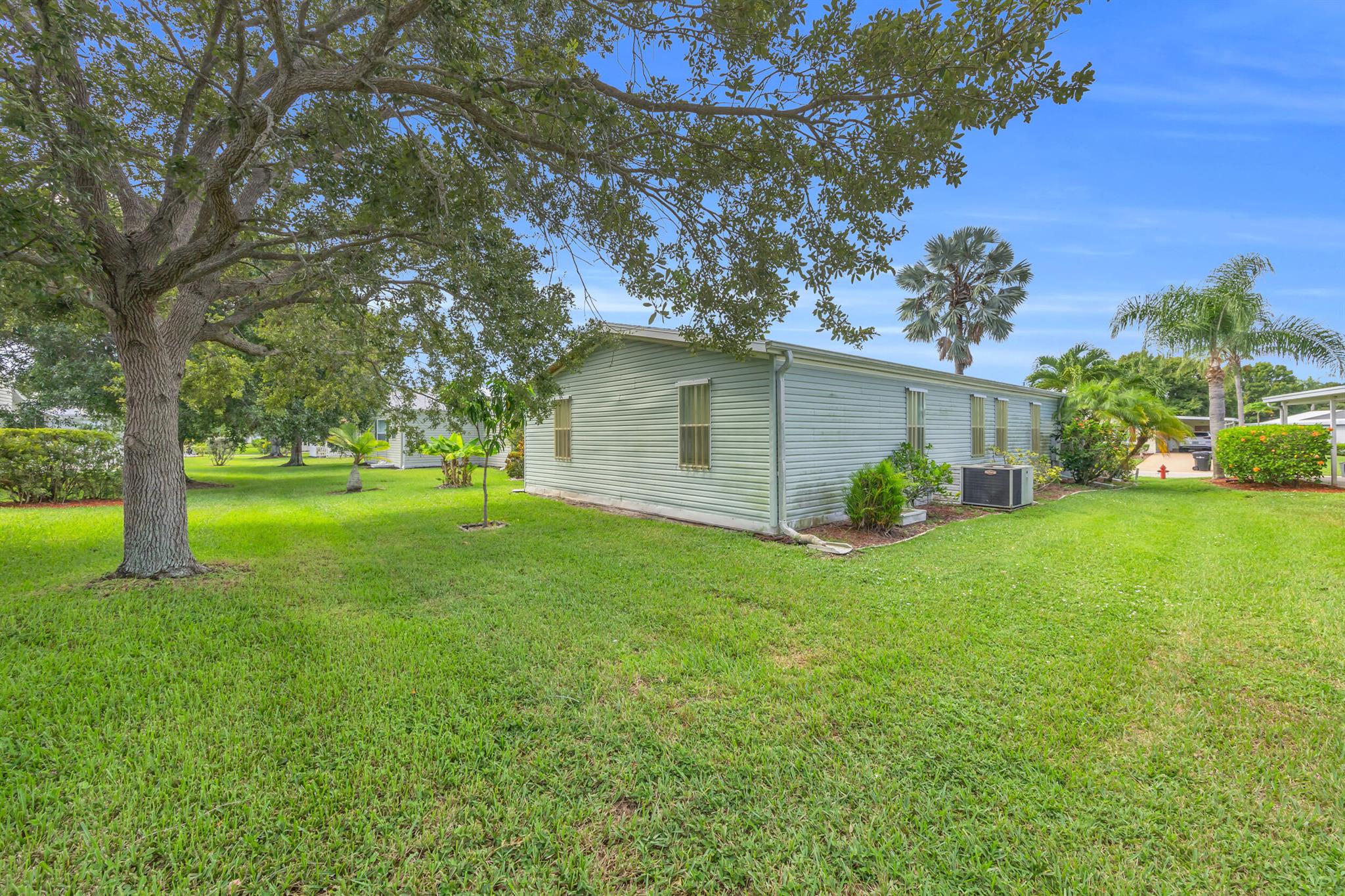 2904 Nine Iron Drive