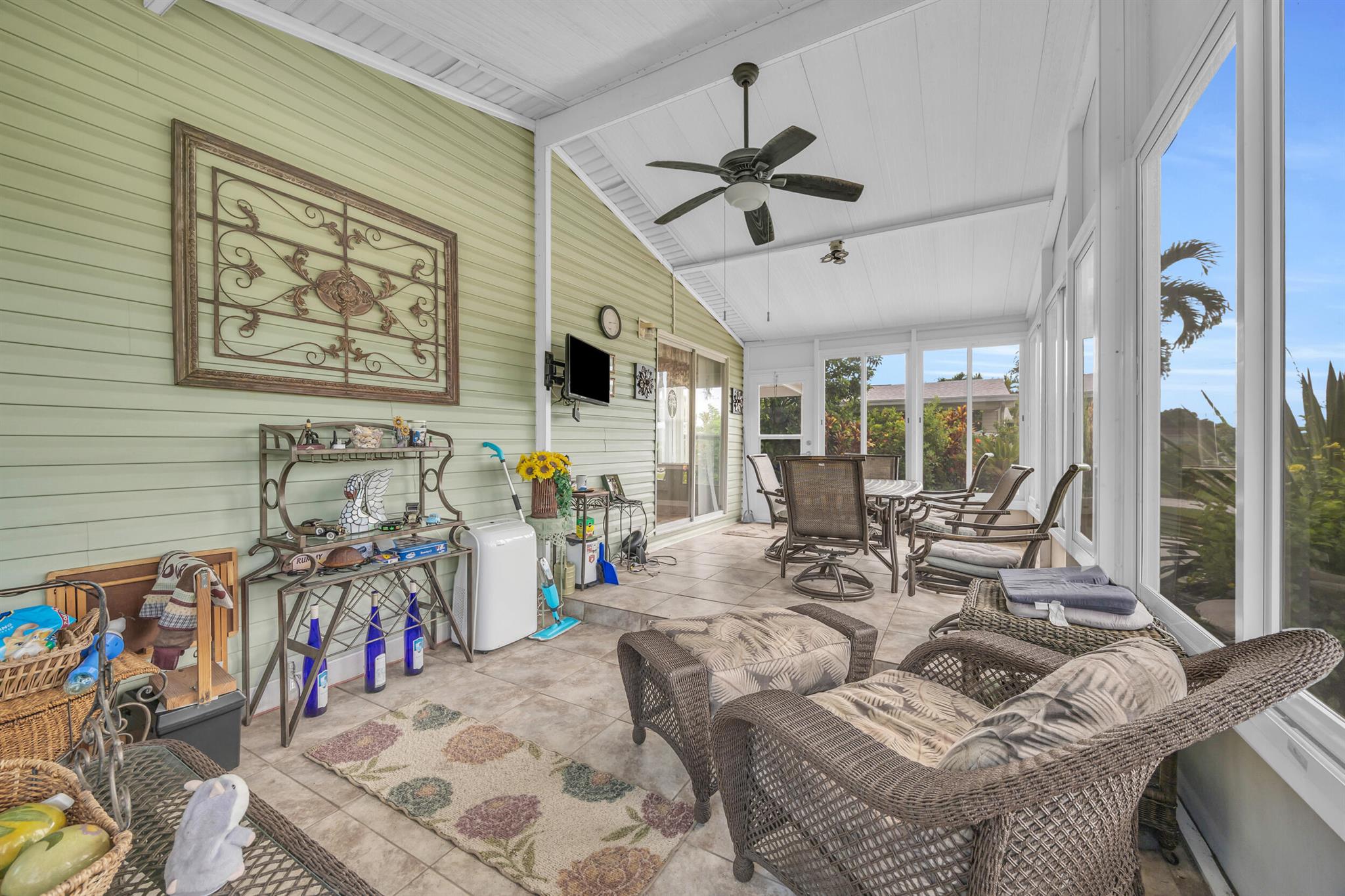 2904 Nine Iron Drive