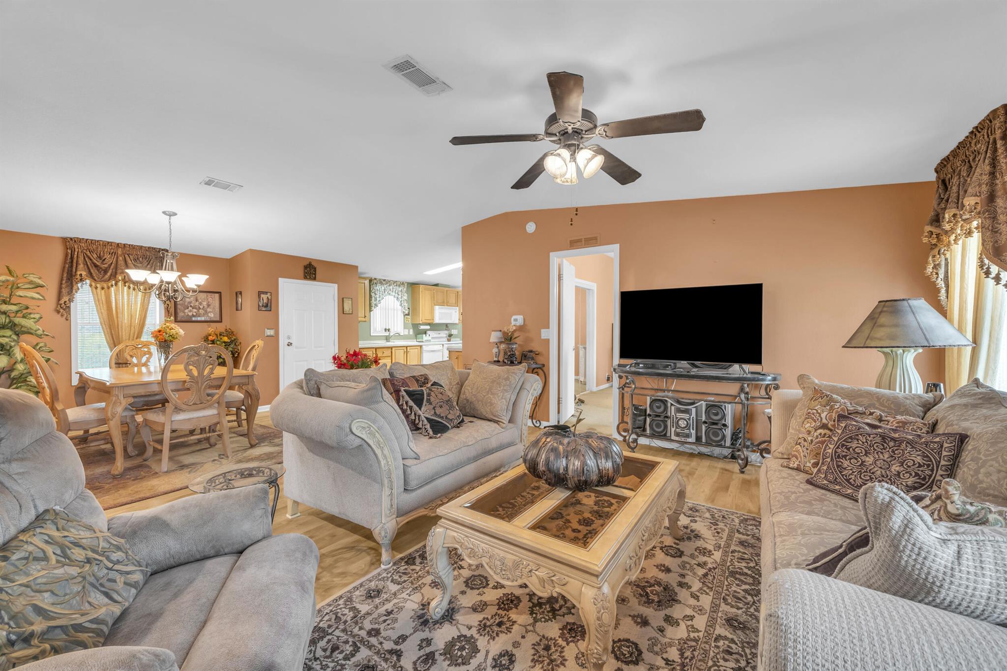 2904 Nine Iron Drive