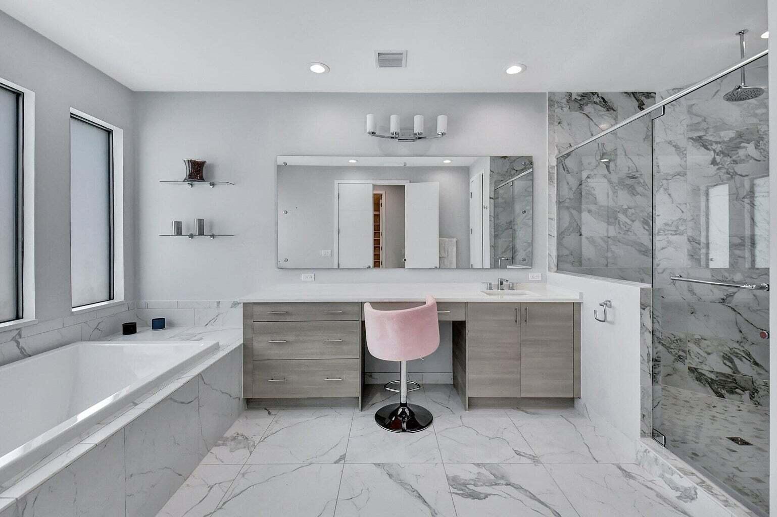 17411 Sea Blossom Way