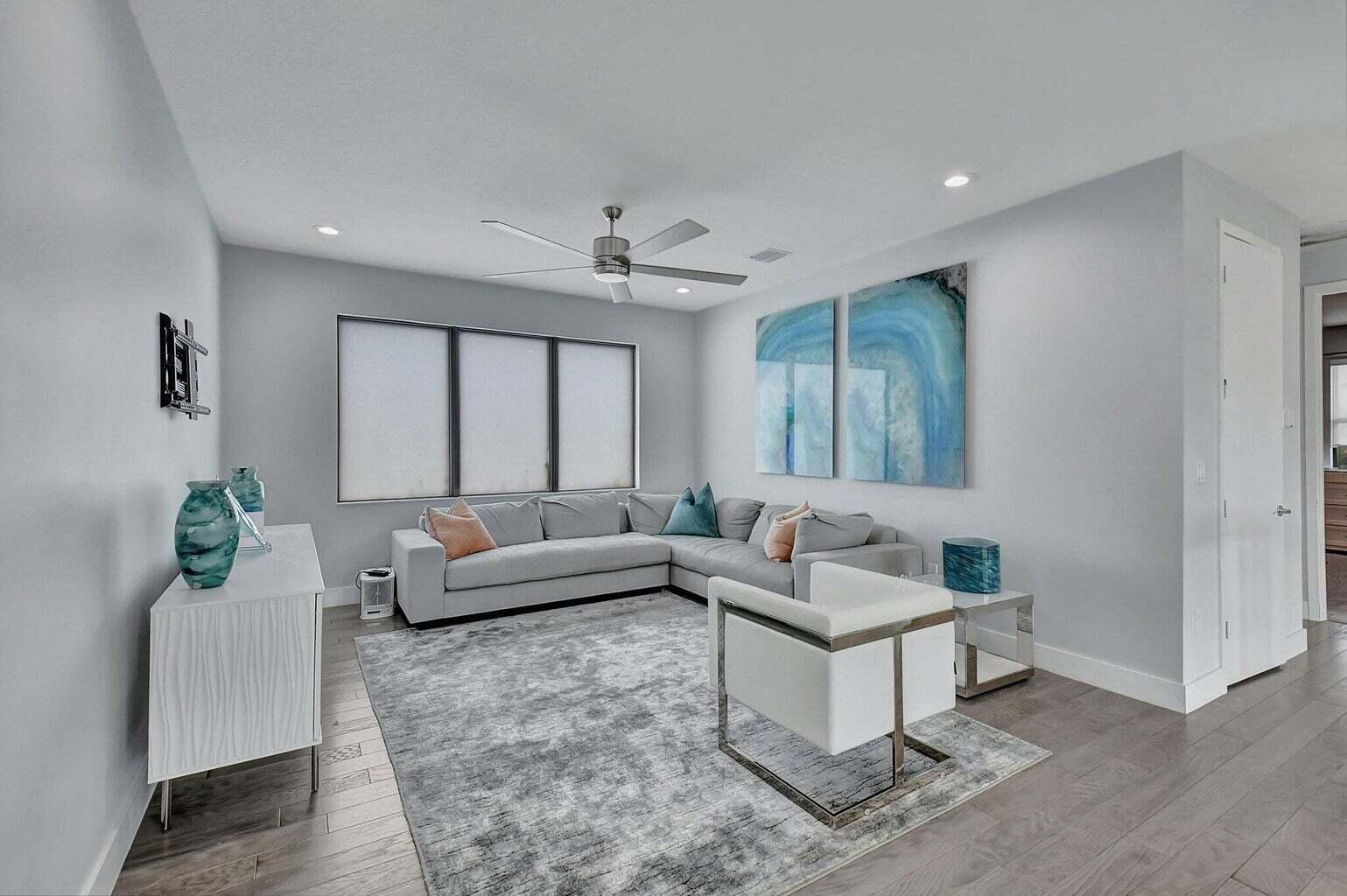 17411 Sea Blossom Way