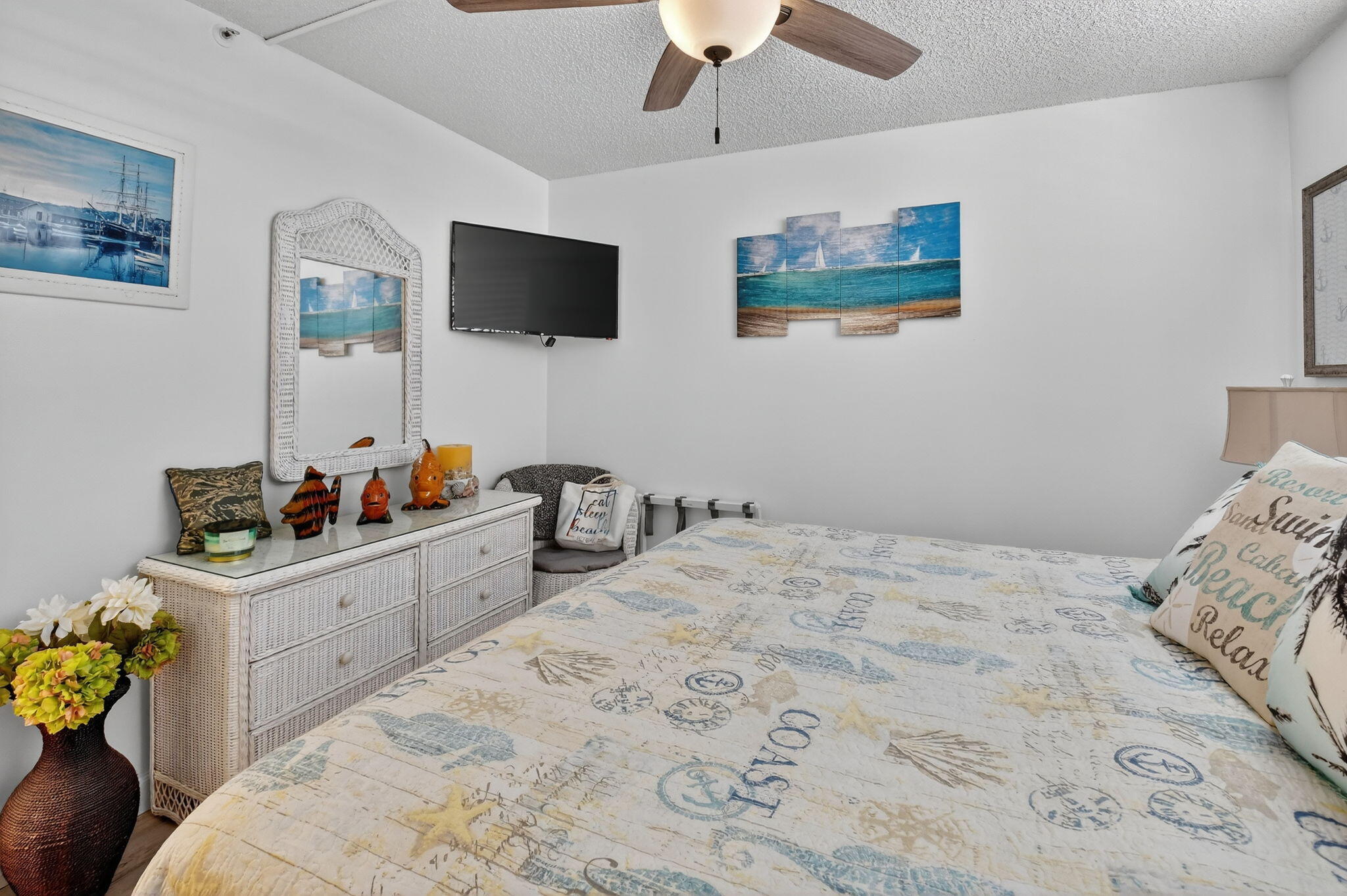 14527 Bonaire Boulevard 702