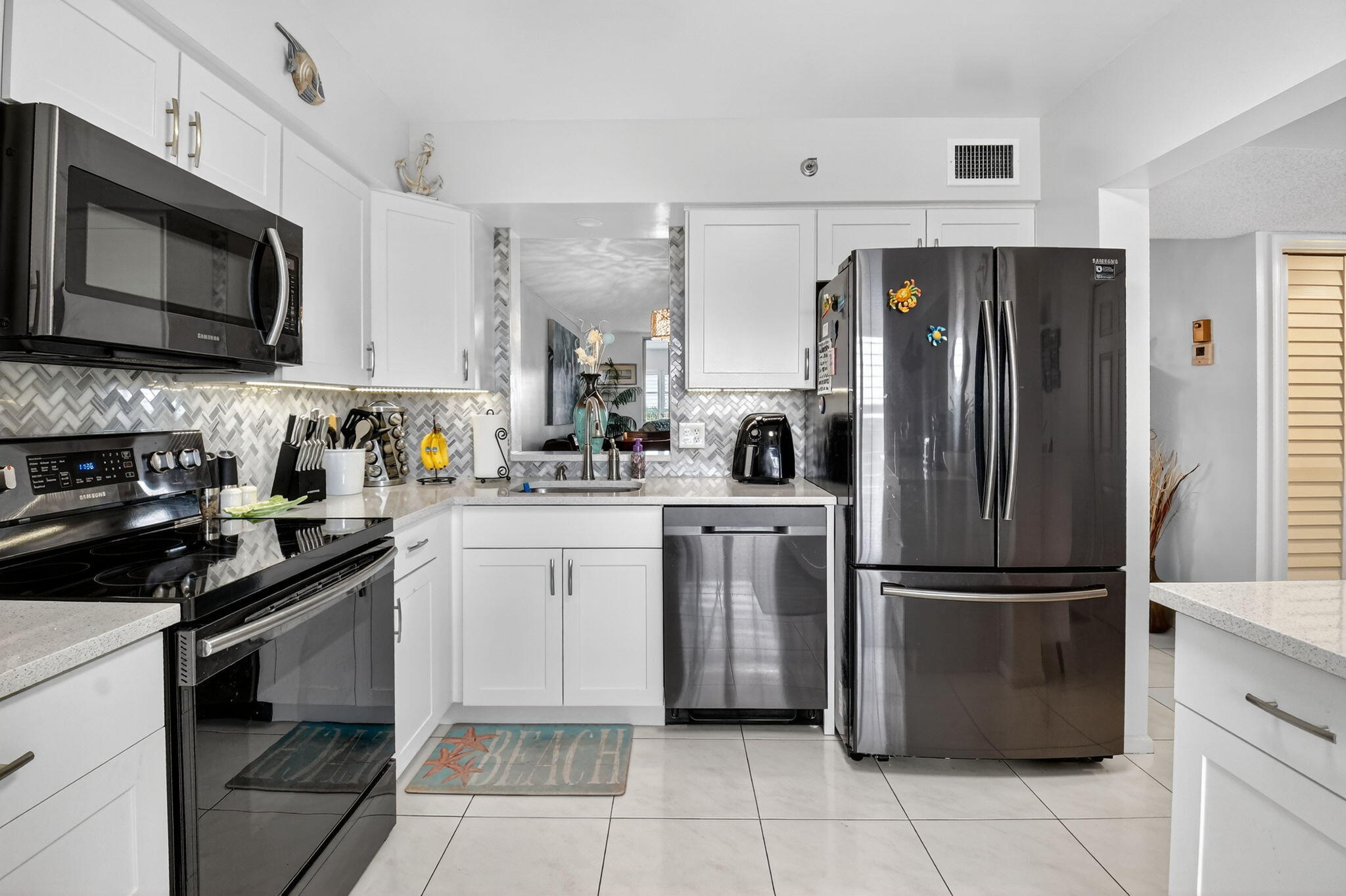 14527 Bonaire Boulevard 702
