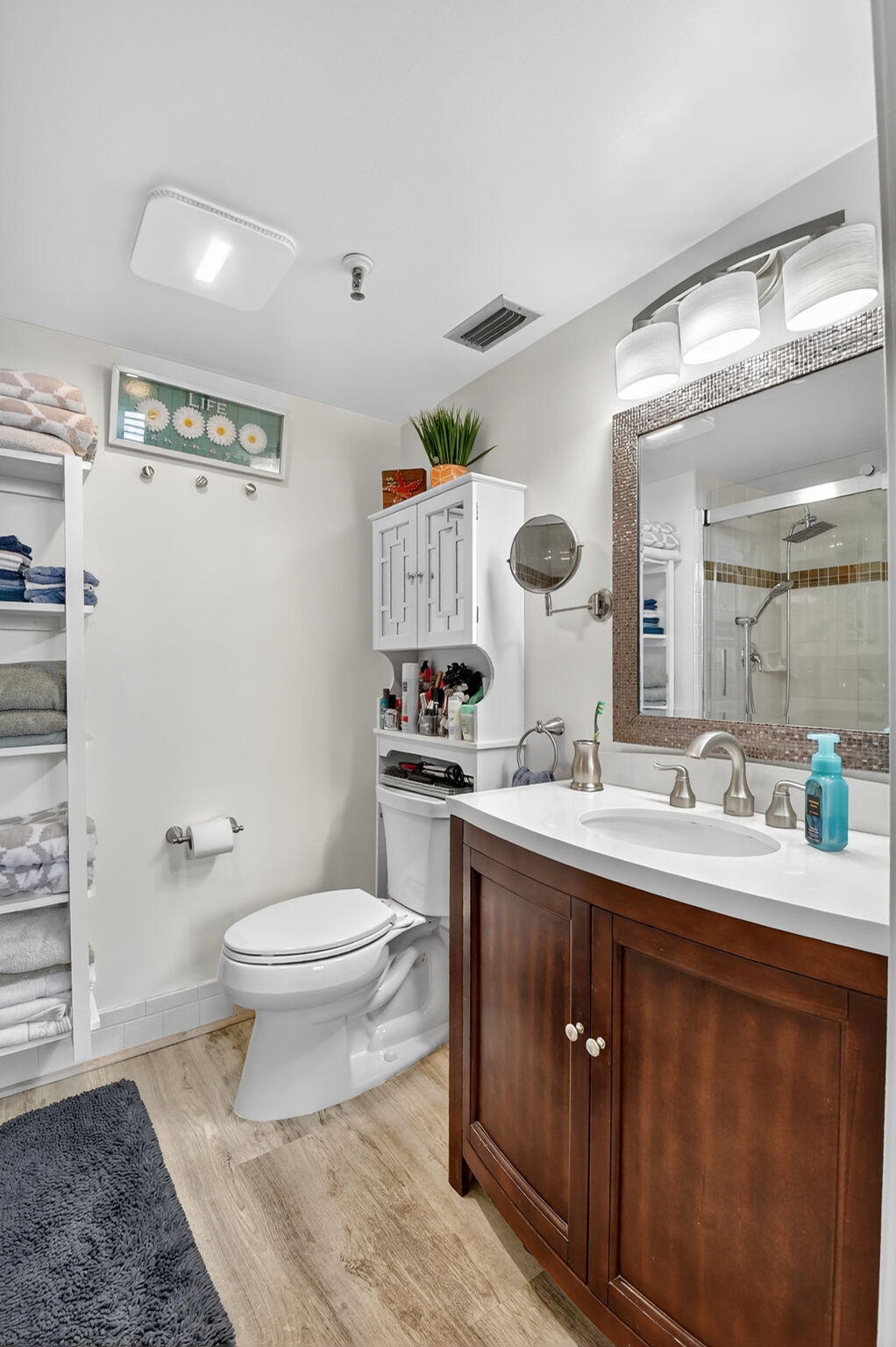 14527 Bonaire Boulevard 702