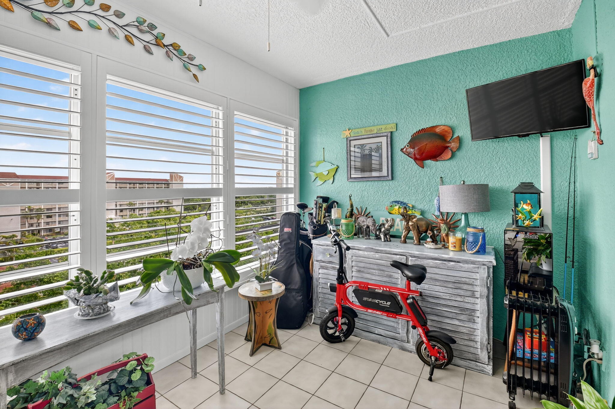14527 Bonaire Boulevard 702
