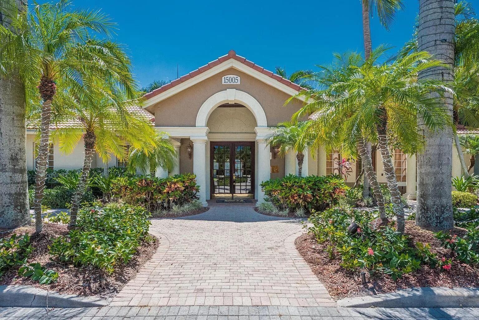 15175 Michelangelo Boulevard 206