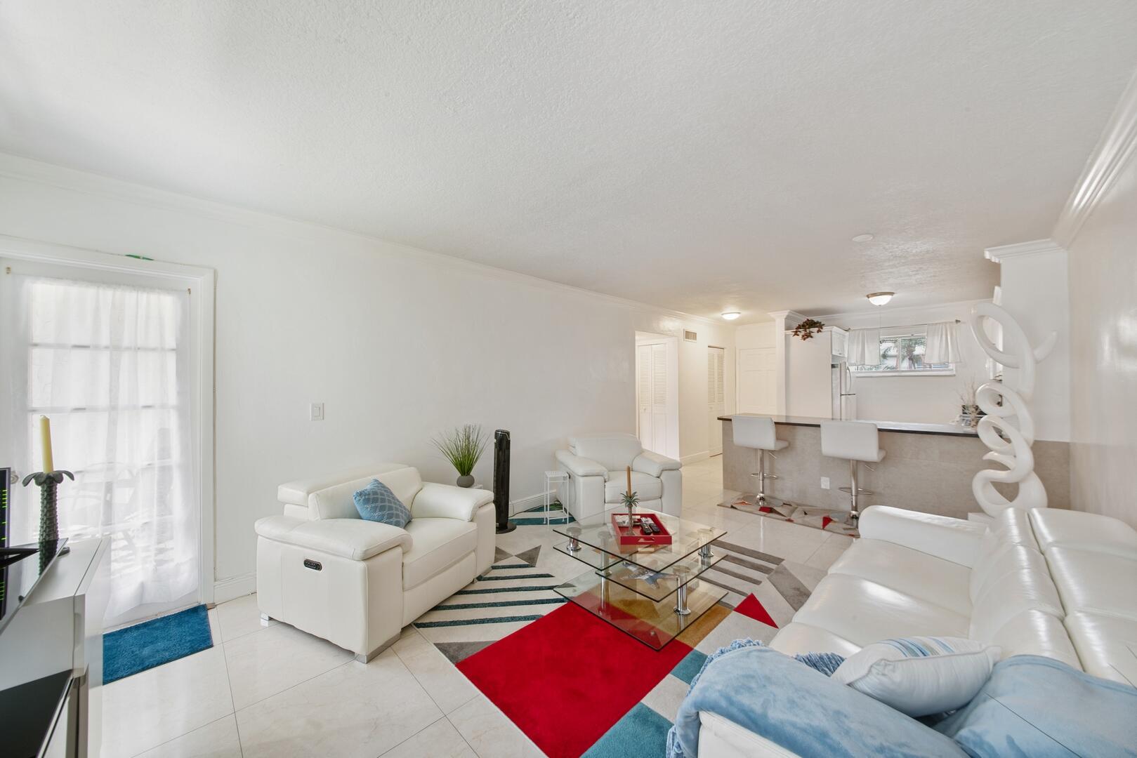 2581 N Garden Drive 206