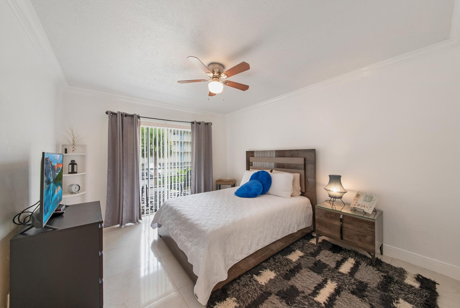 2581 N Garden Drive 206