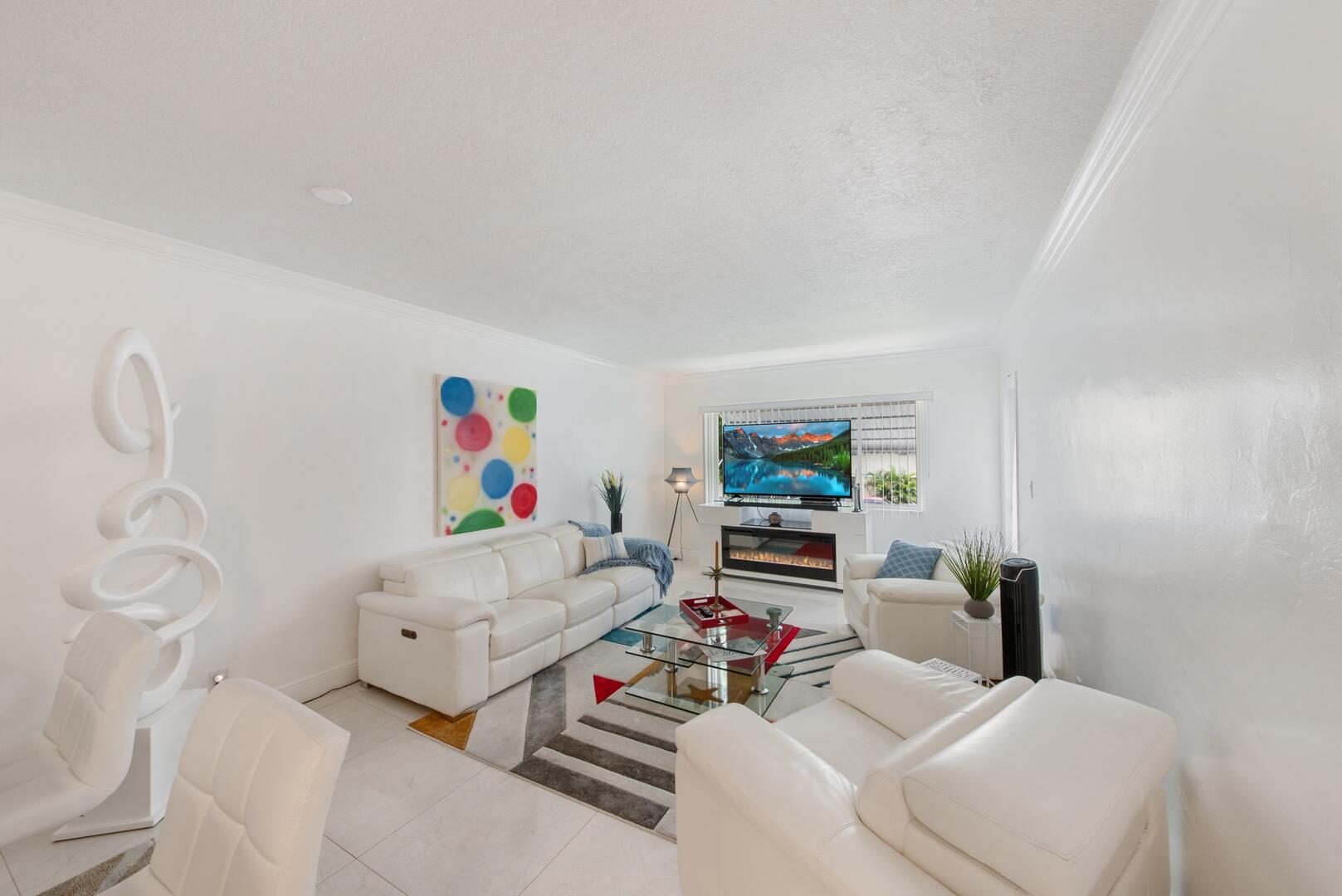 2581 N Garden Drive 206