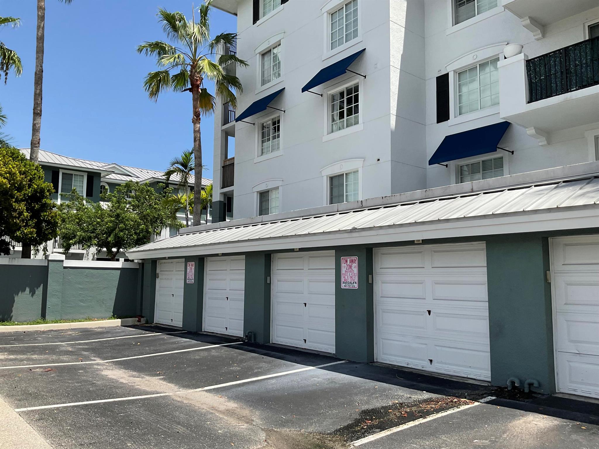 250 NE 3rd Avenue 218