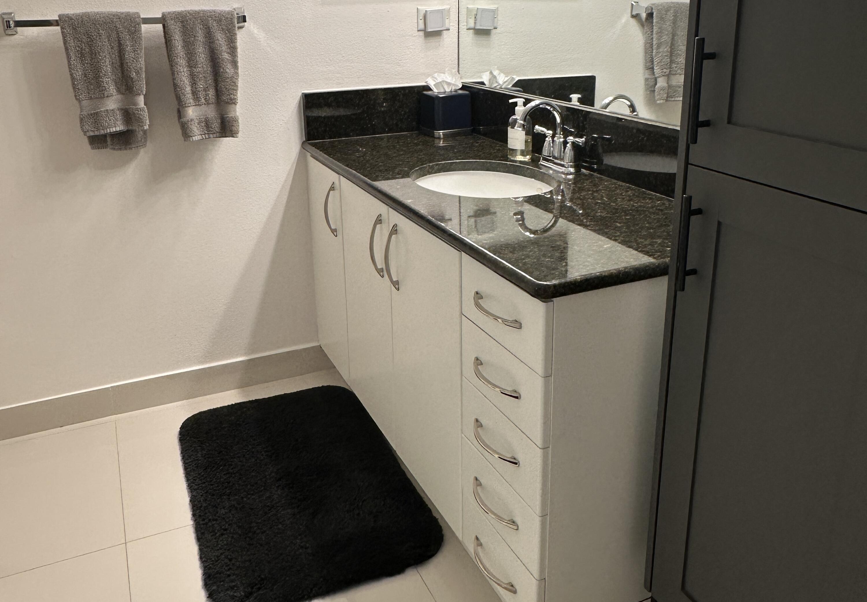 250 NE 3rd Avenue 218