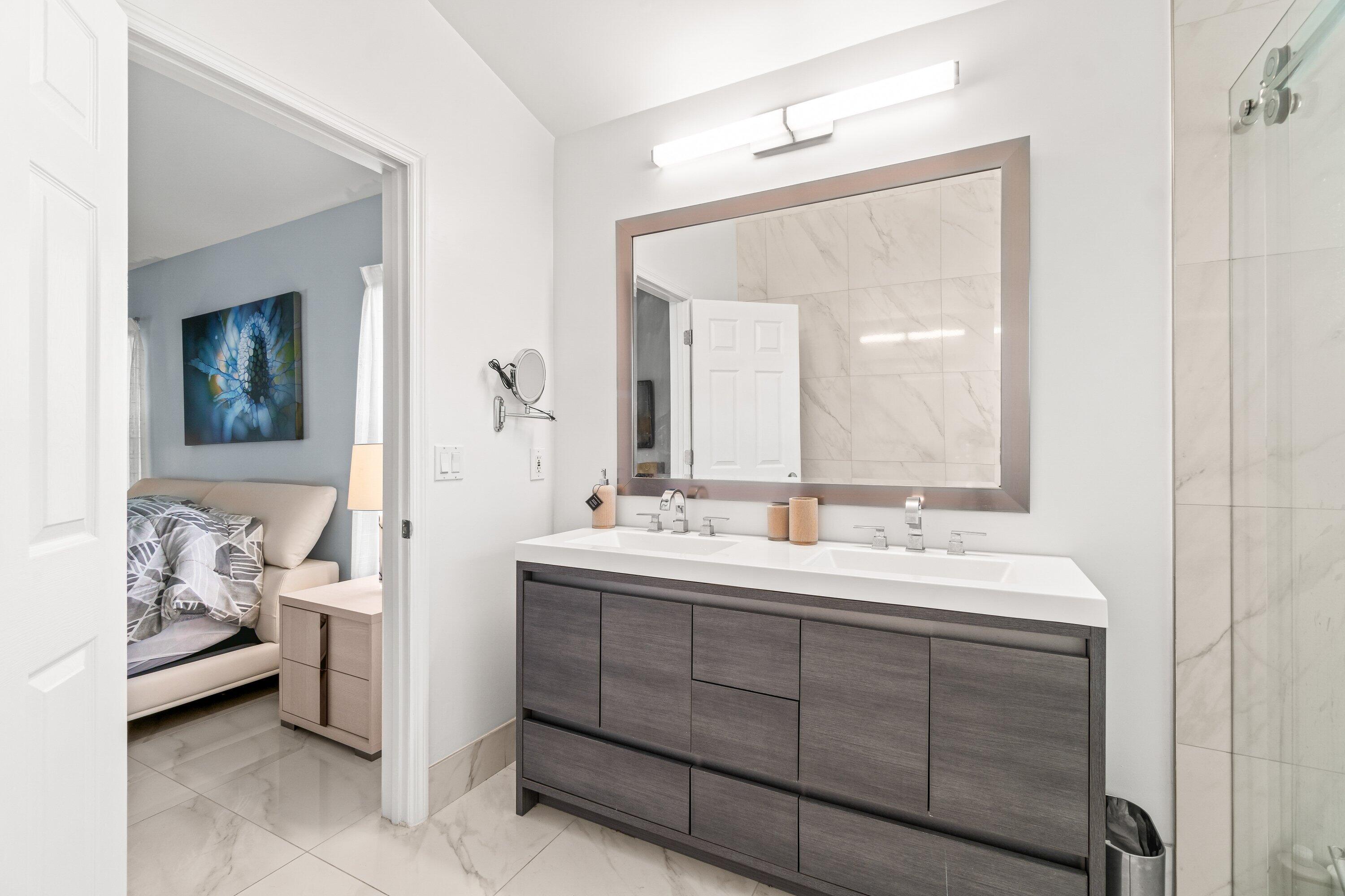 9095 Picot Court Court