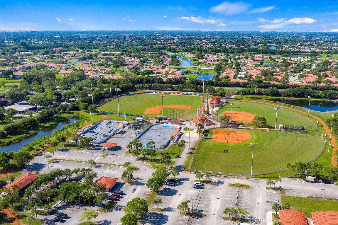 9095 Picot Court Court