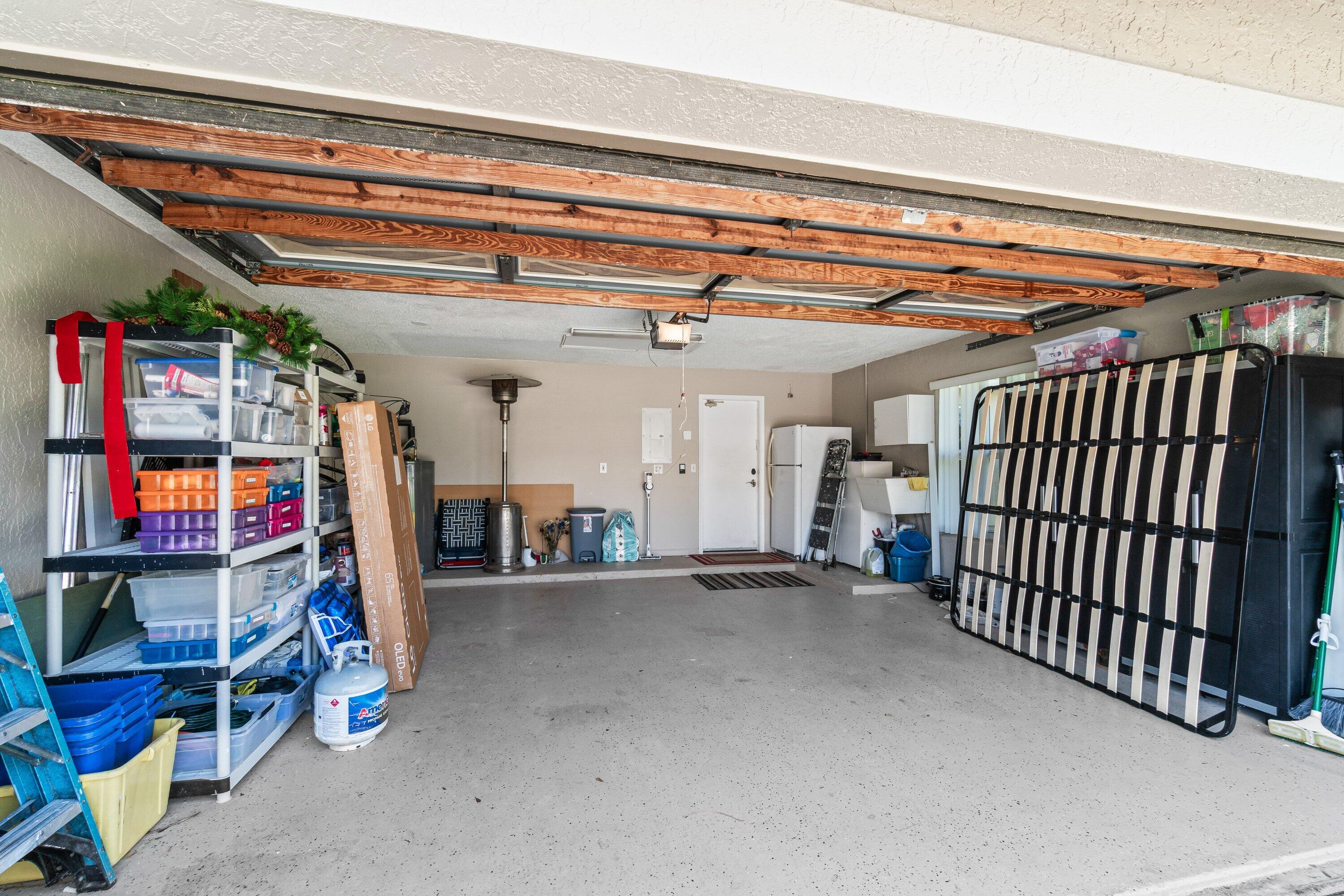 9095 Picot Court Court