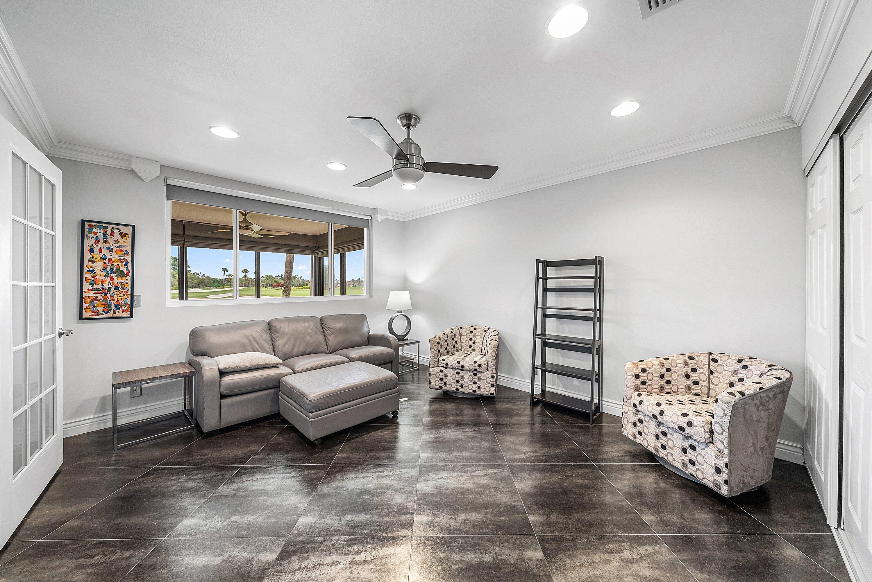 23 Eastgate Drive C