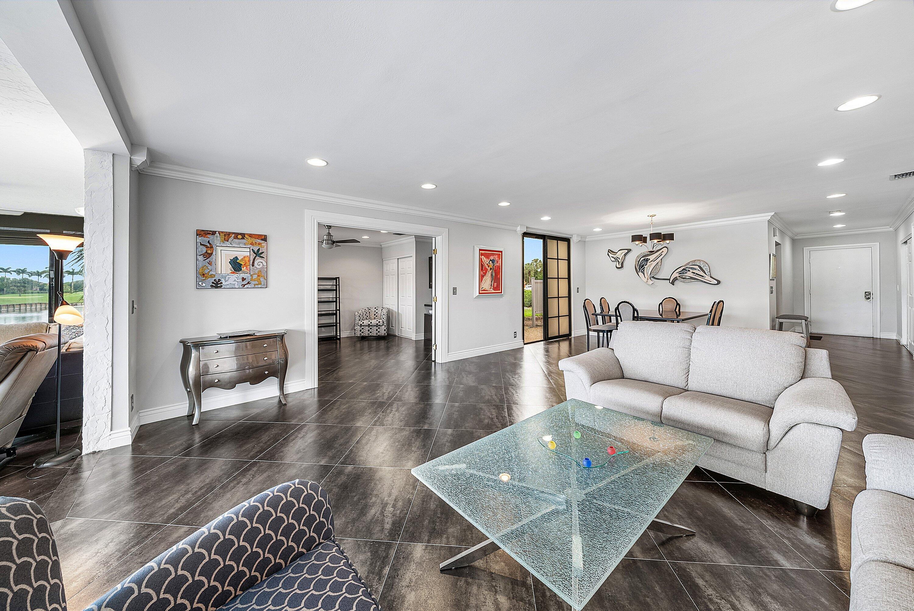 23 Eastgate Drive C