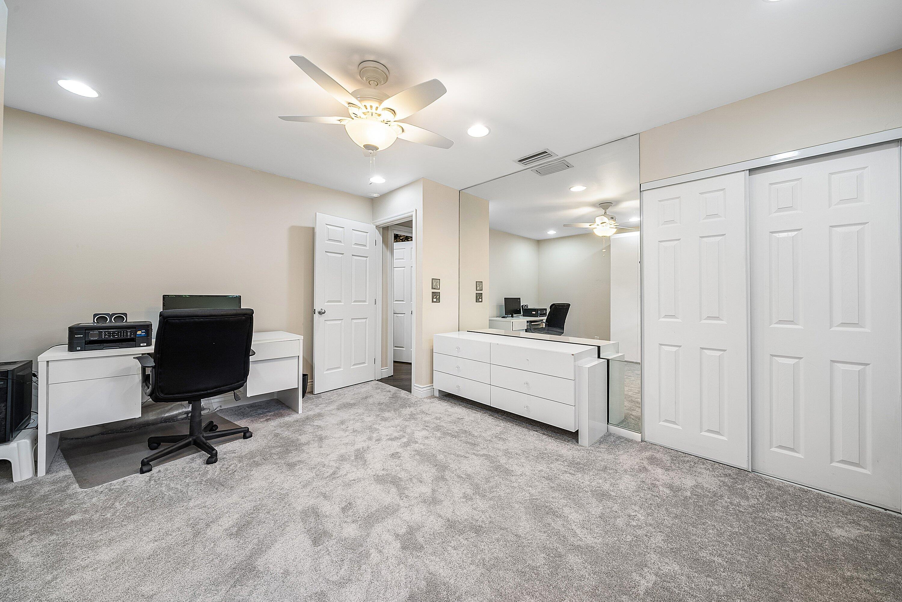 23 Eastgate Drive C