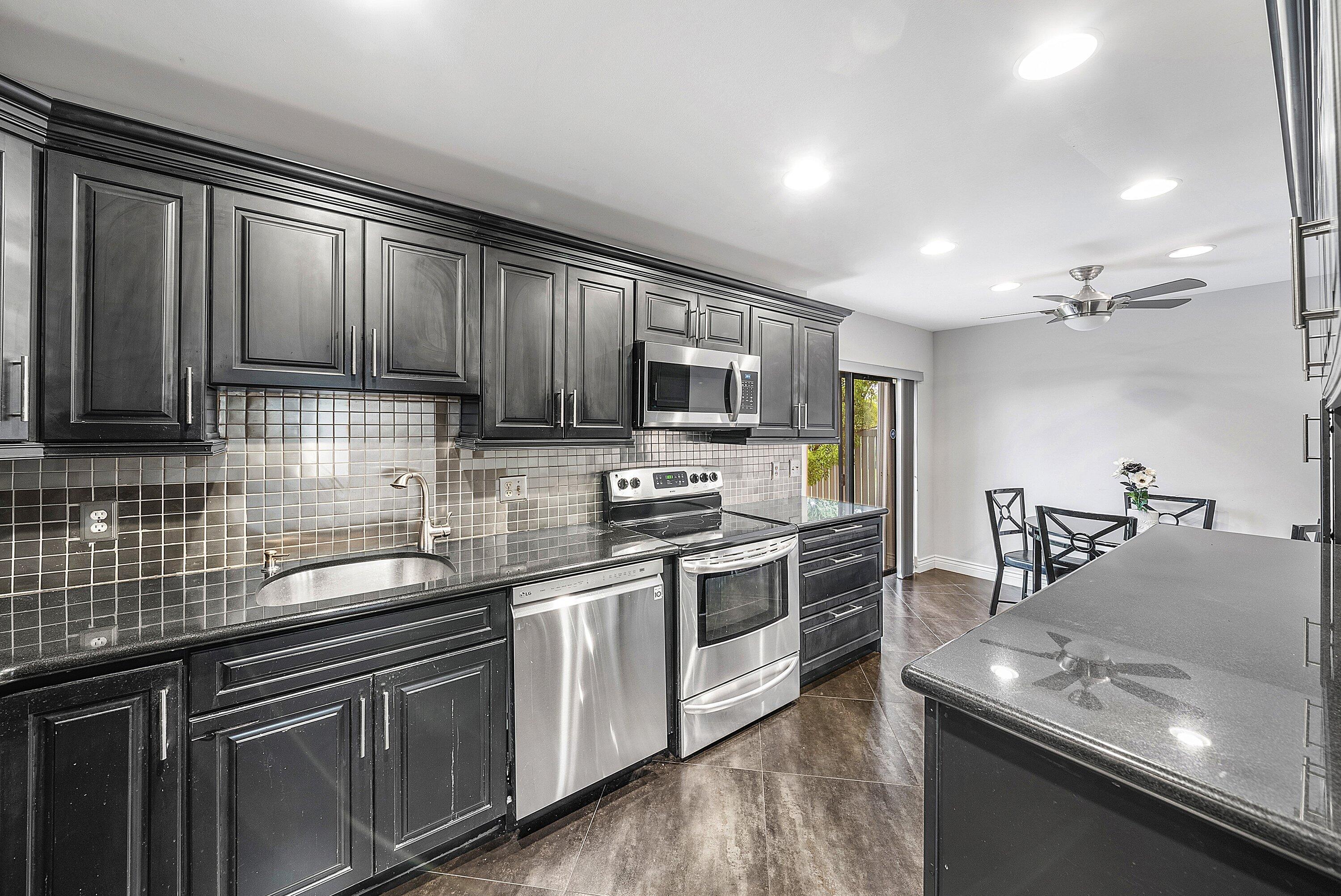 23 Eastgate Drive C