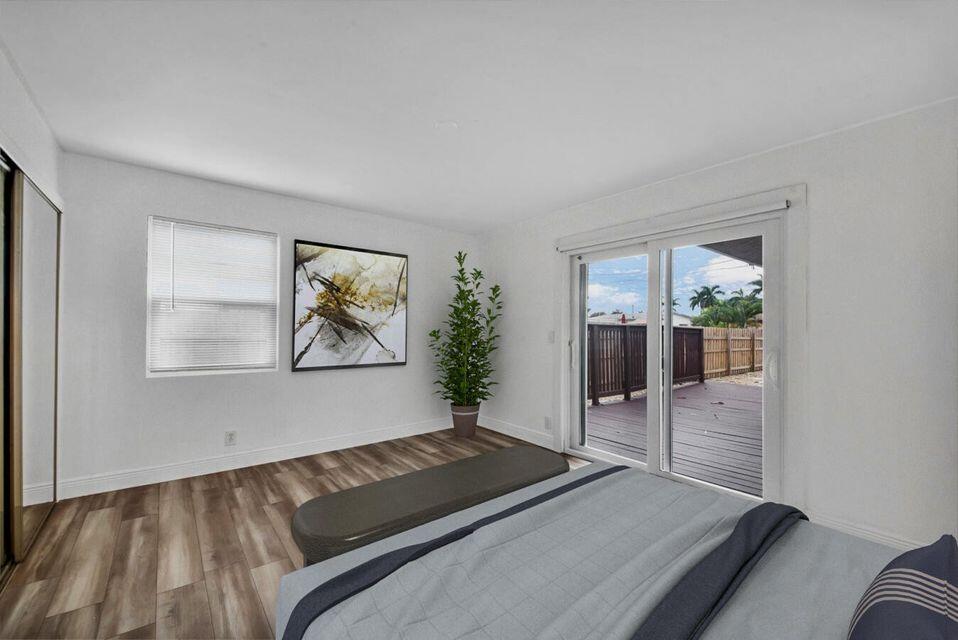 526 W Perry Street A