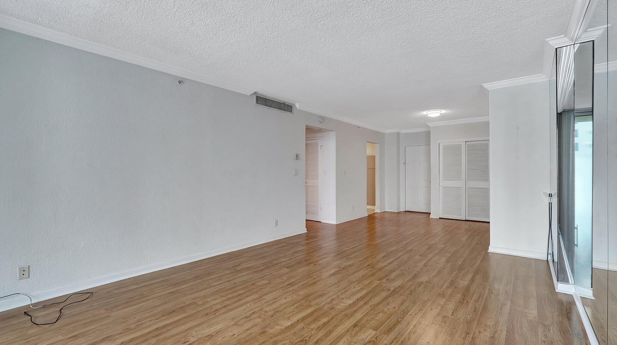 2501 S Ocean Drive 1108