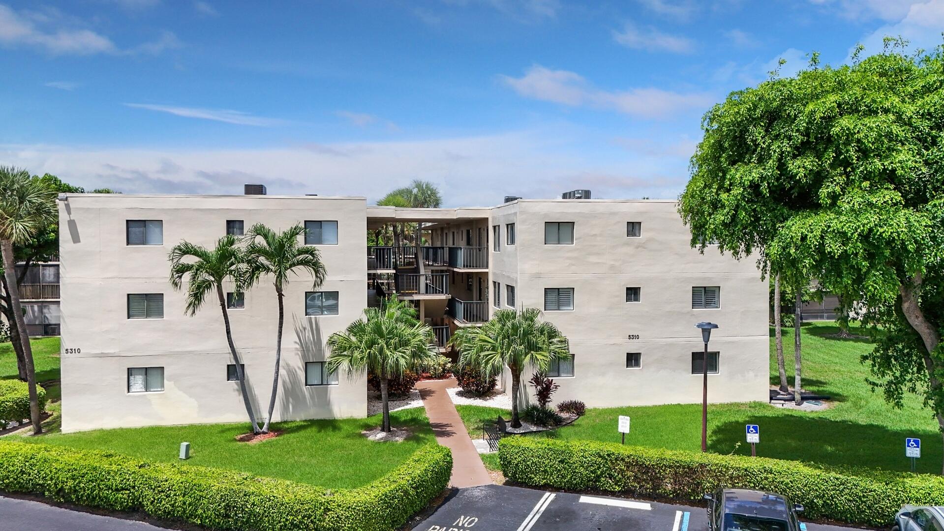 5310 Las Verdes Circle 118