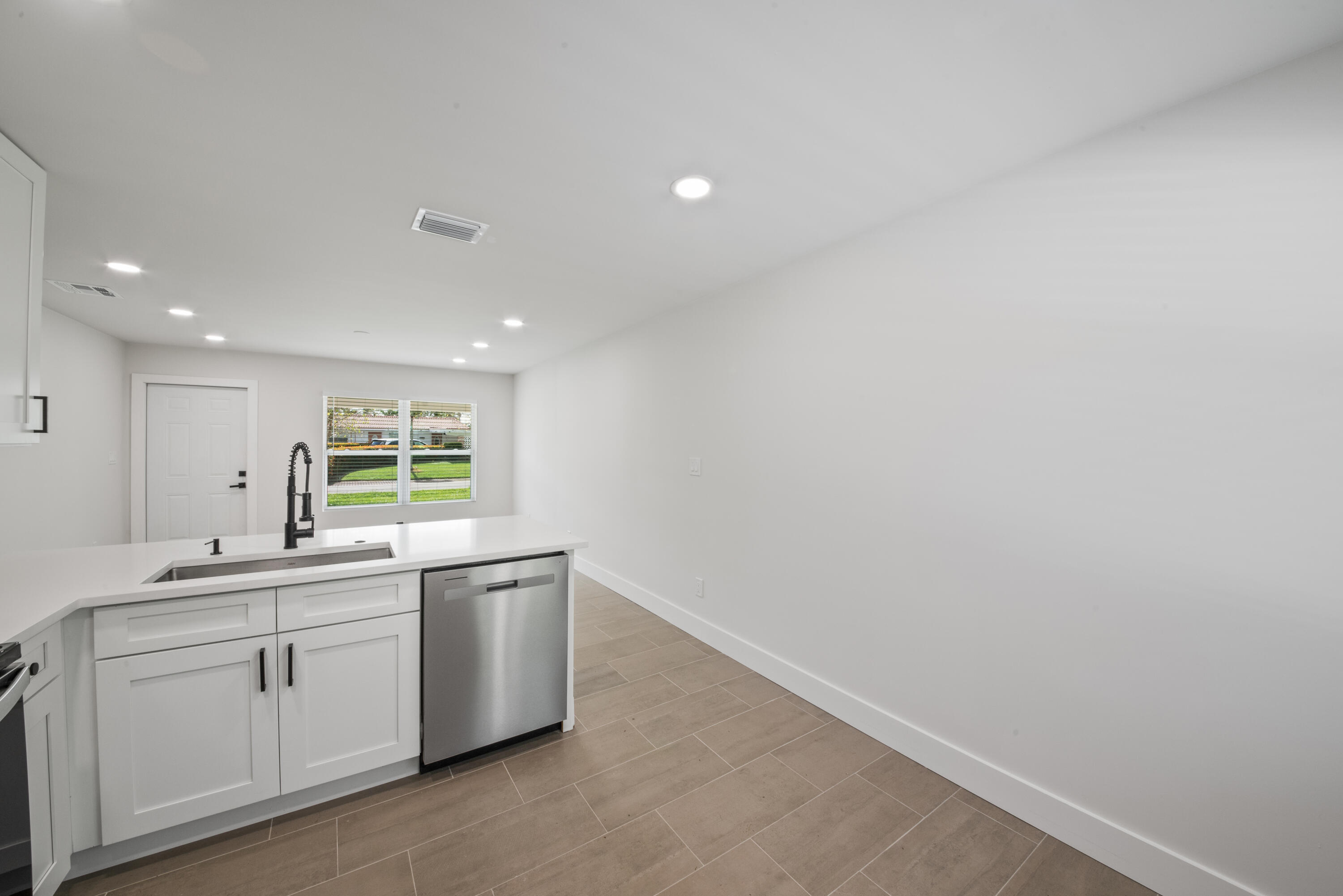 823-825 NW 30th Court 1-2