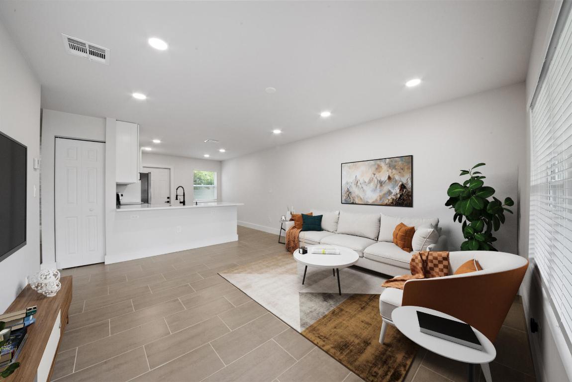 823-825 NW 30th Court 1-2