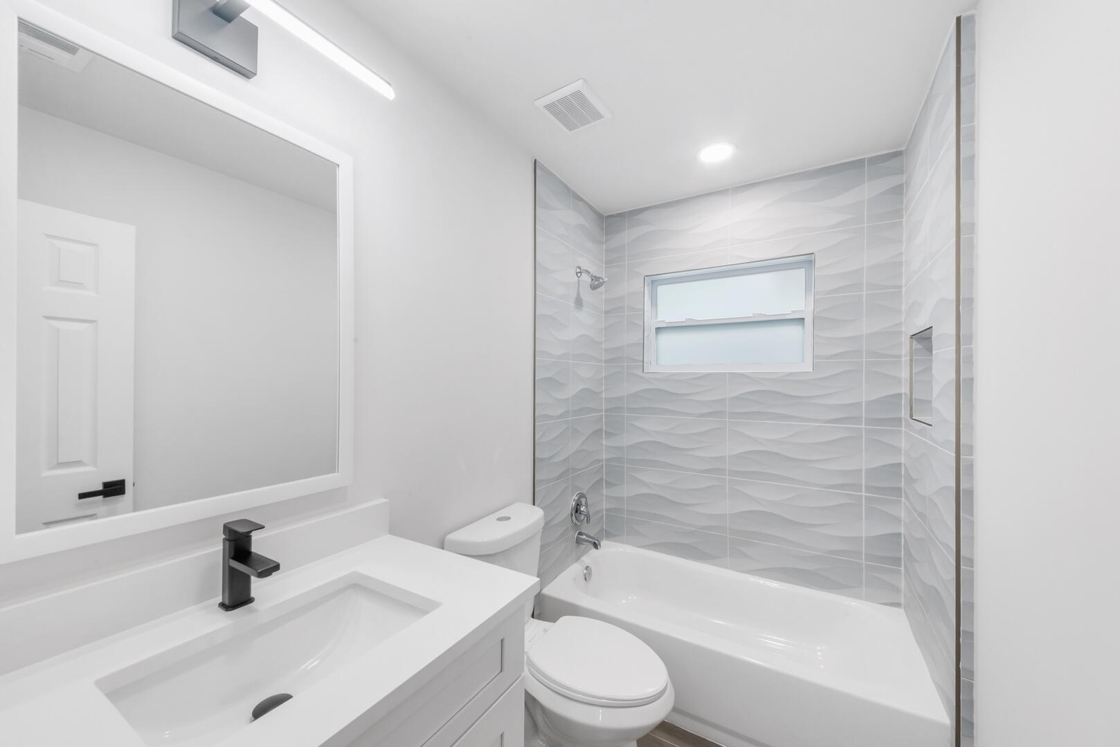 823-825 NW 30th Court 1-2